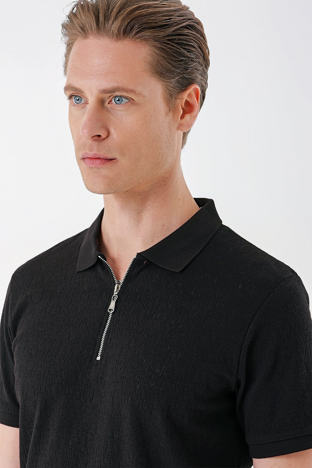 Slim Fit %100 Pamuk Fermuarlı Polo Yaka Siyah Tişört TS 877