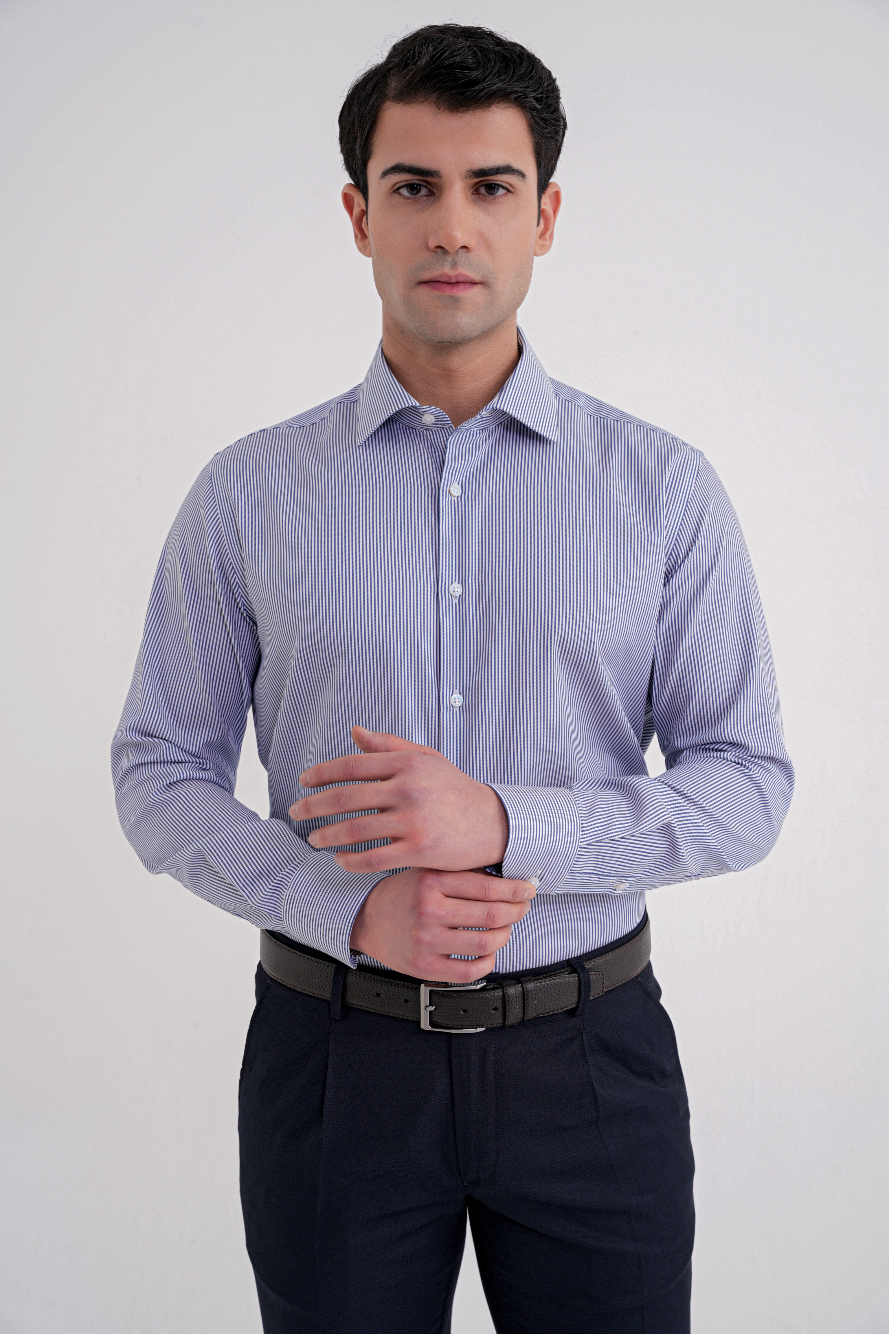Slim Fit %100 Pamuk İtalyan Yaka Çizgili Lacivert Gömlek GK 751