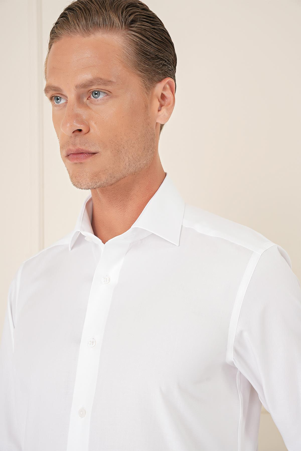 Slim Fit %100 Pamuk Non Iron Kumaş Klasik Beyaz Gömlek  Gk 735