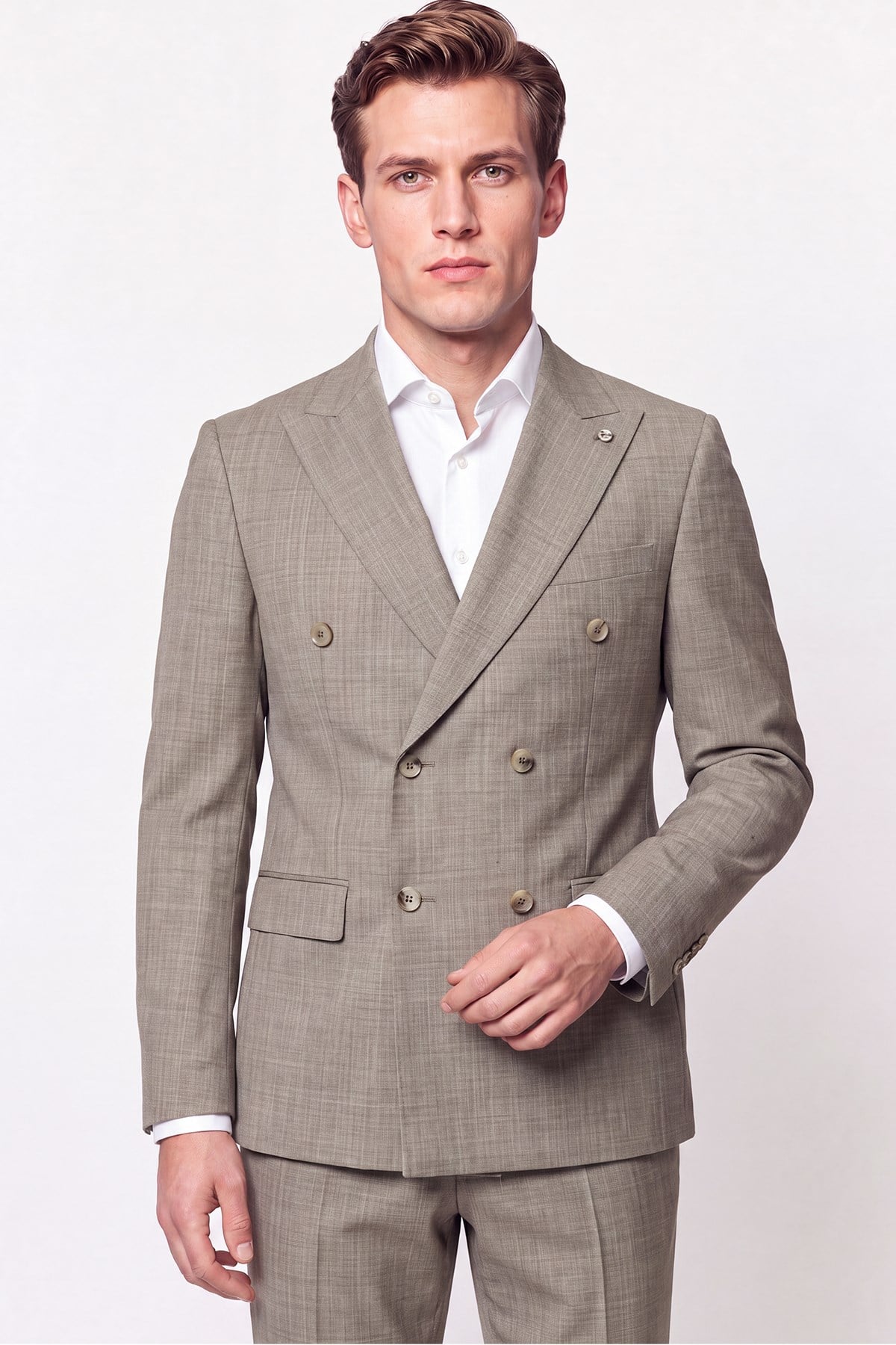 Slim Fit %96 Yünlü Çift Yırtmaç Çizgili Bej Kruvaze Takım Elbise TK 954
