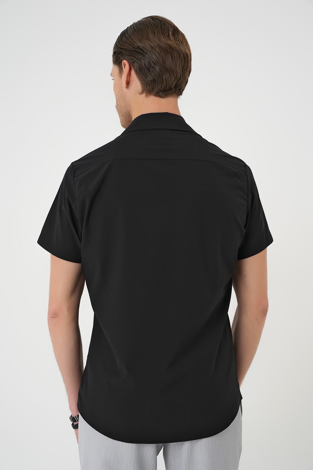 Slim Fit Apaş Yaka Kısa Kol Esnek Casual Siyah Gömlek  G 1589