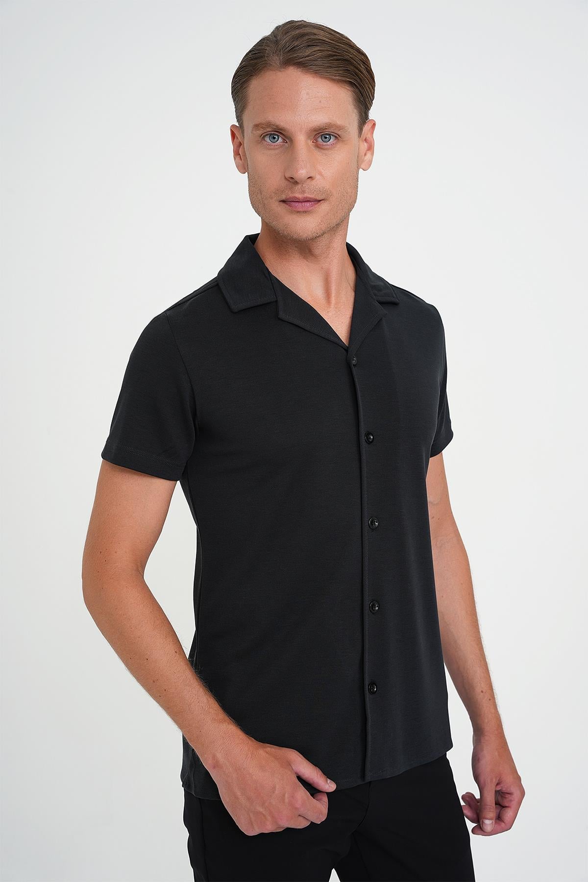 Slim Fit Apaş Yaka Modal Karışımlı Kısa Kol Siyah Gömlek G 1590