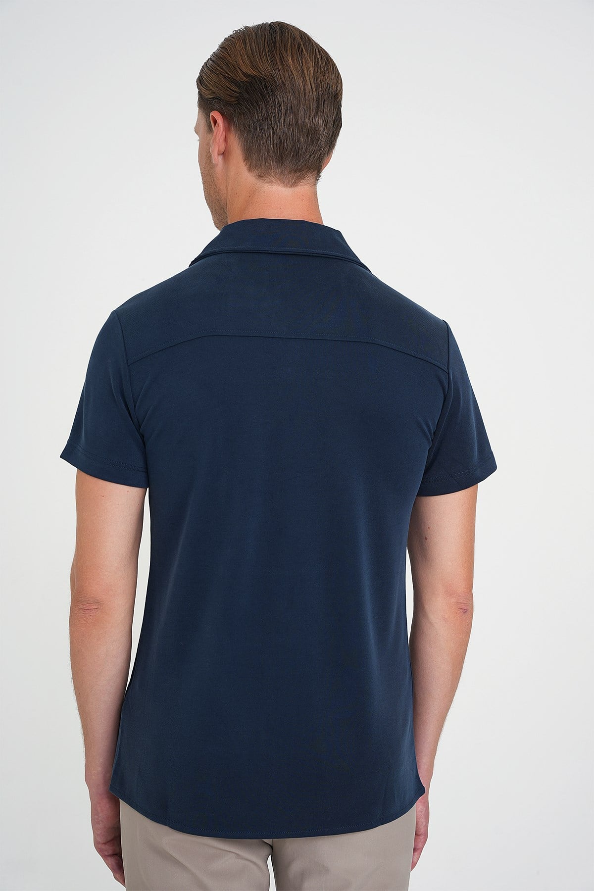 Slim Fit Apaş Yaka Modal Karışımlı Kısa Kollu Lacivert Gömlek G 1590