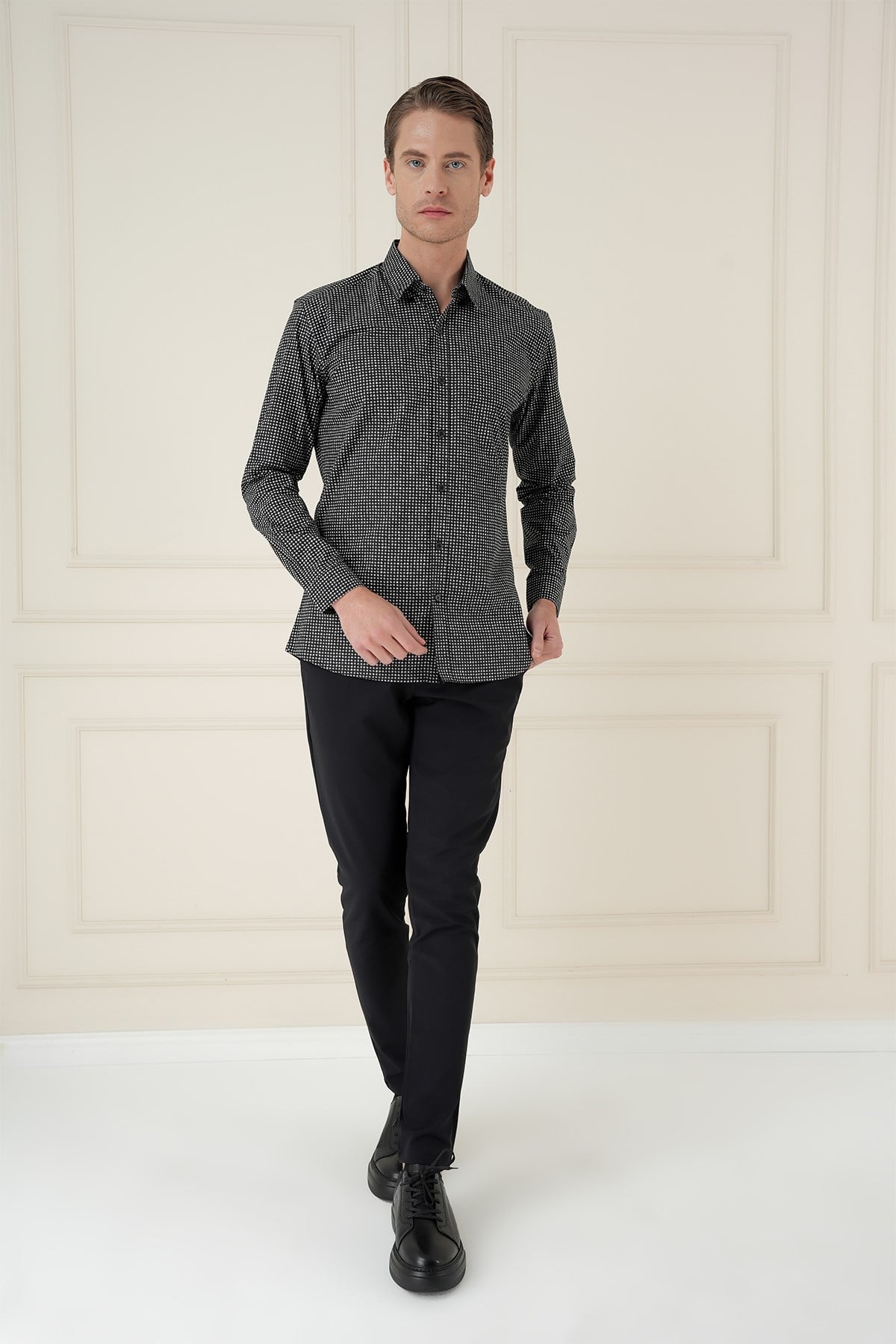 Slim Fit Baskılı %100 Pamuk Spor Siyah Gömlek  G 1587