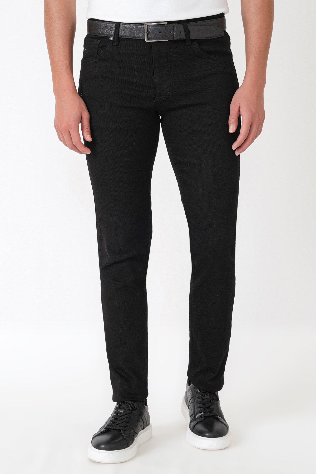Slim Fit Beş Cep Likralı Düz Siyah Jean Kot Pantolon Denim 136