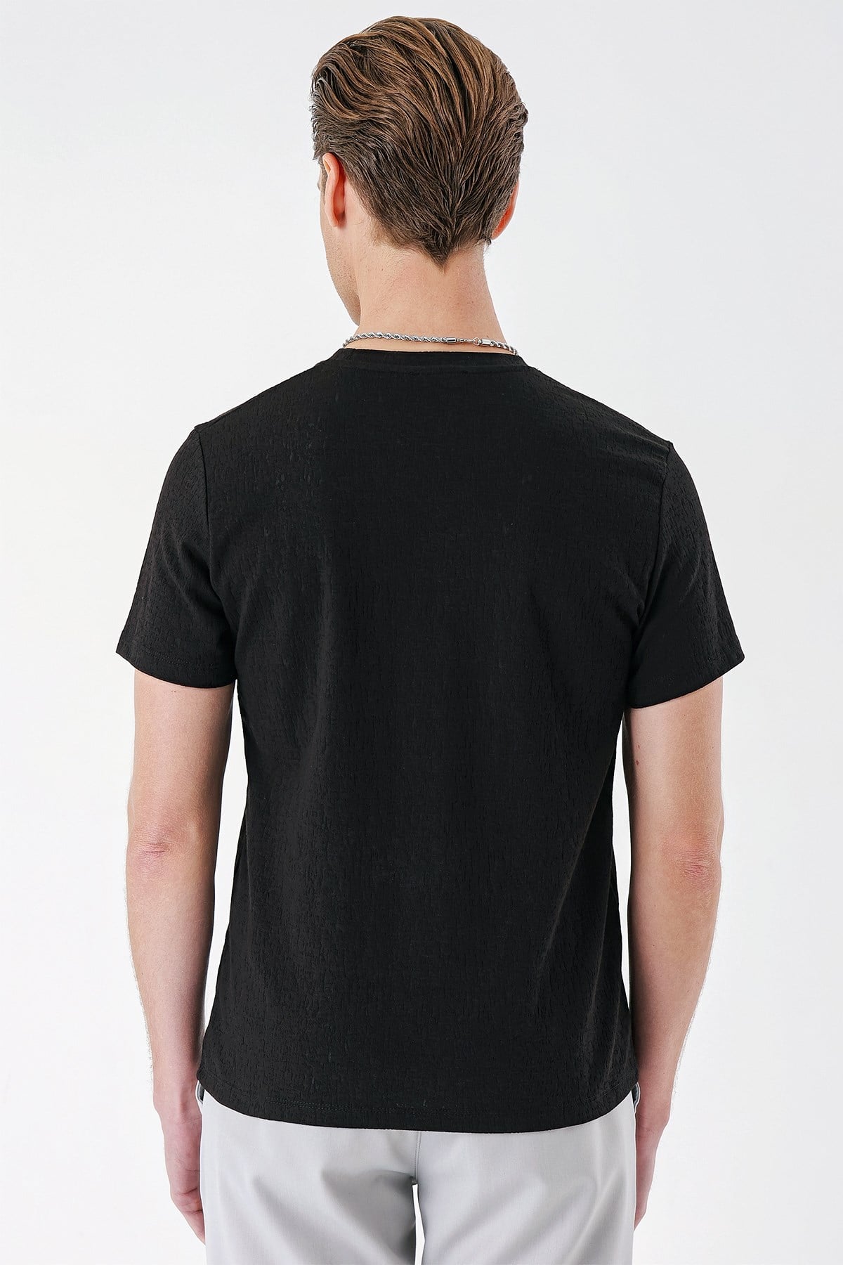 Slim Fit Bisiklet Yaka %100 Pamuk Sıva Dokuma Pamuklu Siyah Tişört TS 882