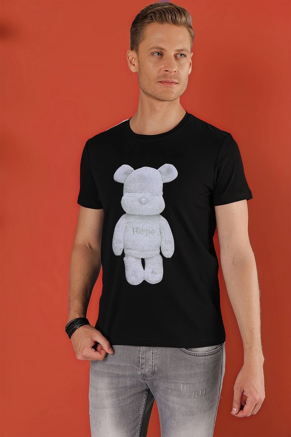 Slim Fit Bisiklet Yaka Ayıcık Baskılı Pamuklu Siyah Tişört TS 855