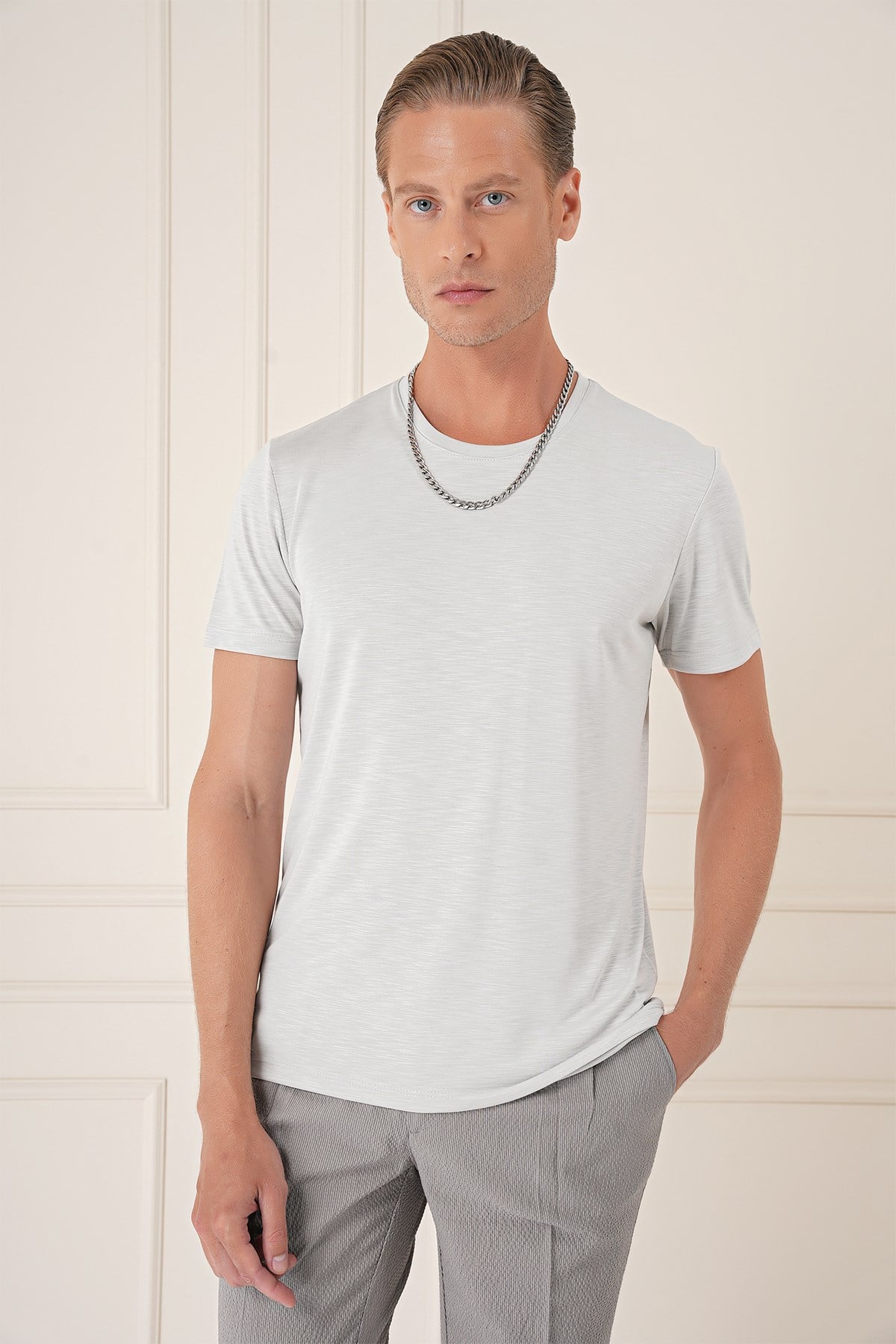 Slim Fit Bisiklet Yaka Doku Desenli Pamuklu Açık Gri Tişört Ts 881