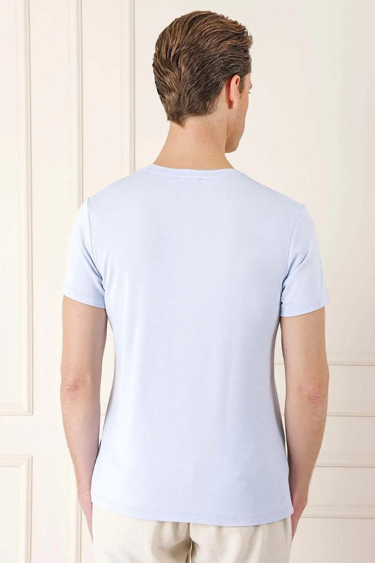 Slim Fit Bisiklet Yaka Esnek Pamuklu Düz Buz Mavi Tişört TS 823
