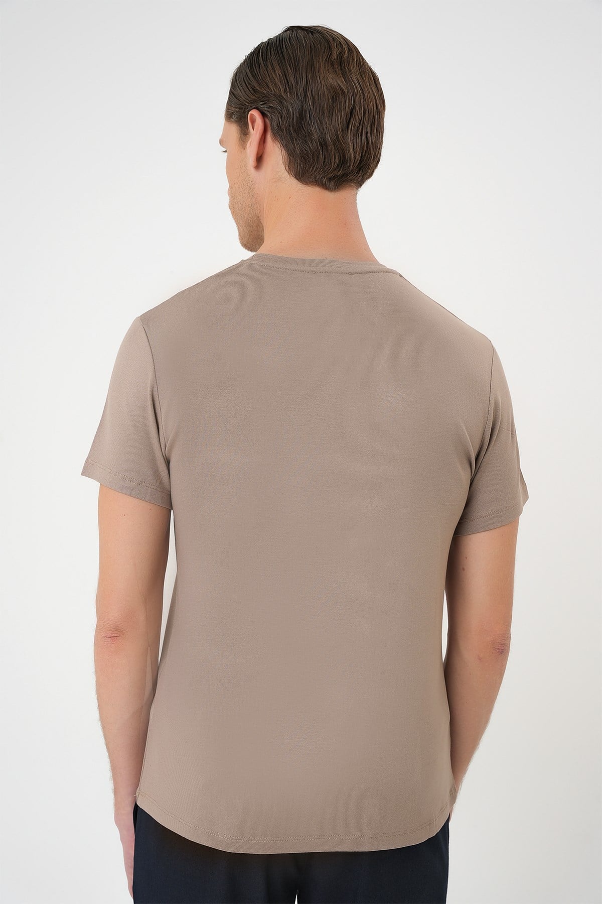 Slim Fit Bisiklet Yaka Esnek Pamuklu Düz Vizon Tişört TS 823