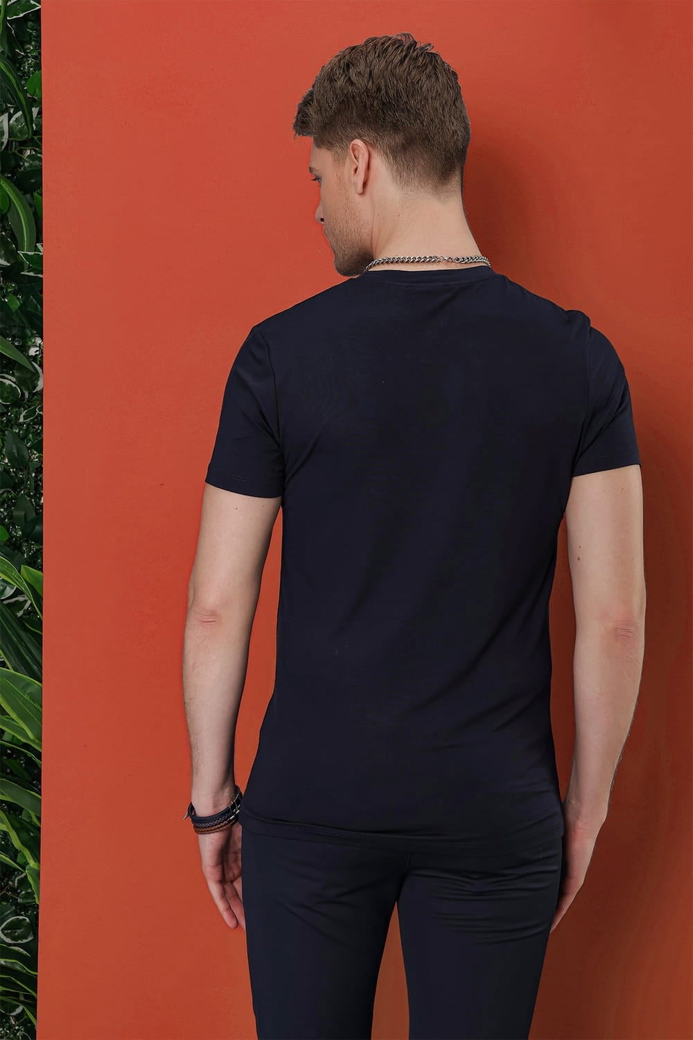Slim Fit Bisiklet Yaka Esnek Pamuklu Lacivert Tişört TS 847
