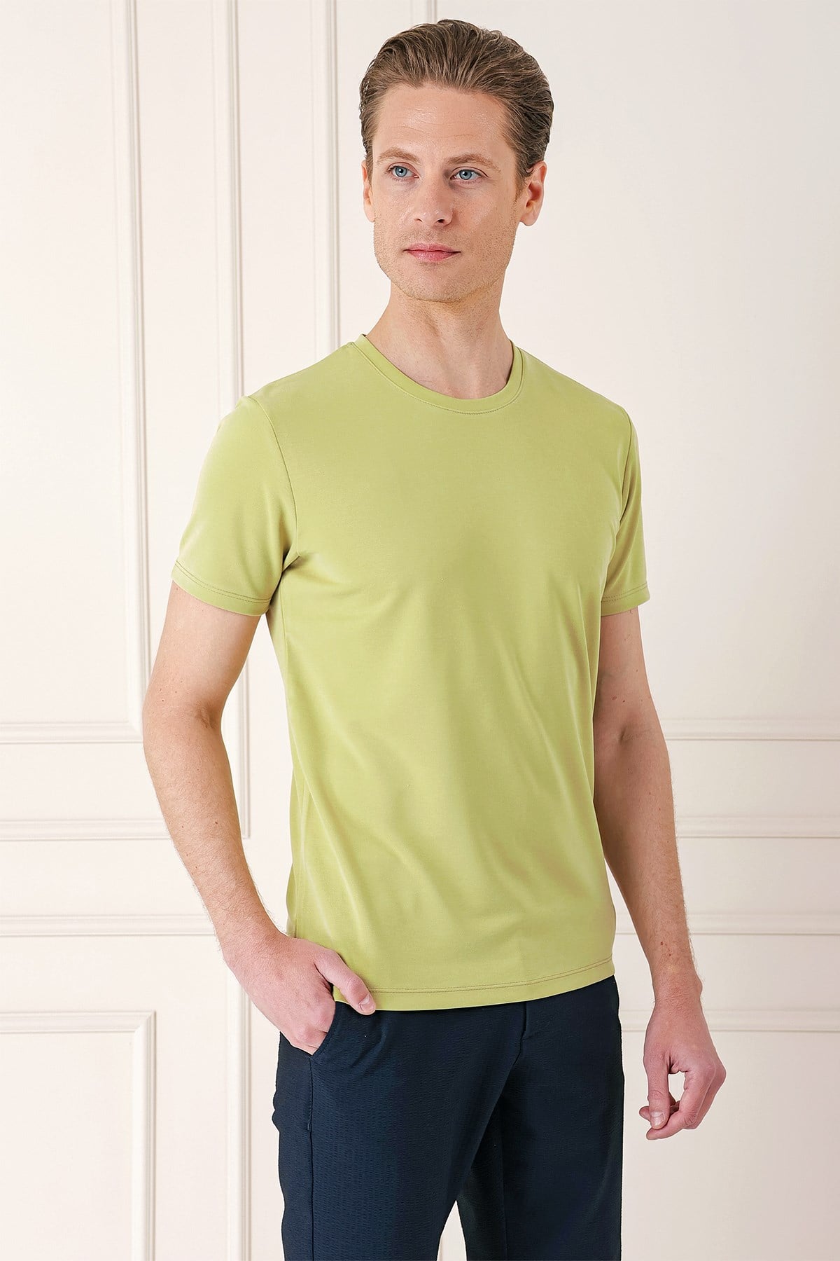 Slim Fit Bisiklet Yaka Pamuklu Kivi Tişört Ts 880