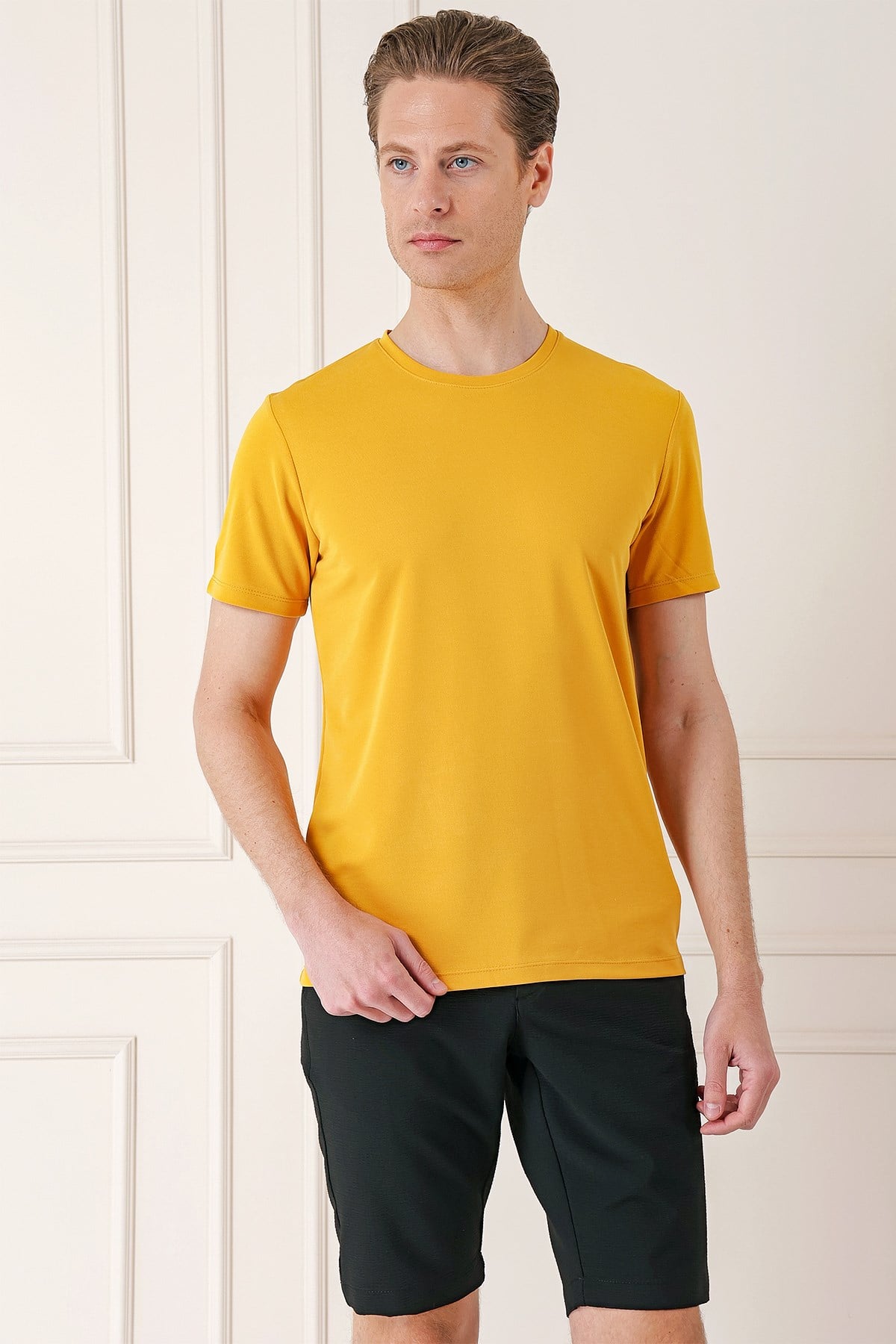 Slim Fit Bisiklet Yaka Pamuklu Safran Tişört Ts 880