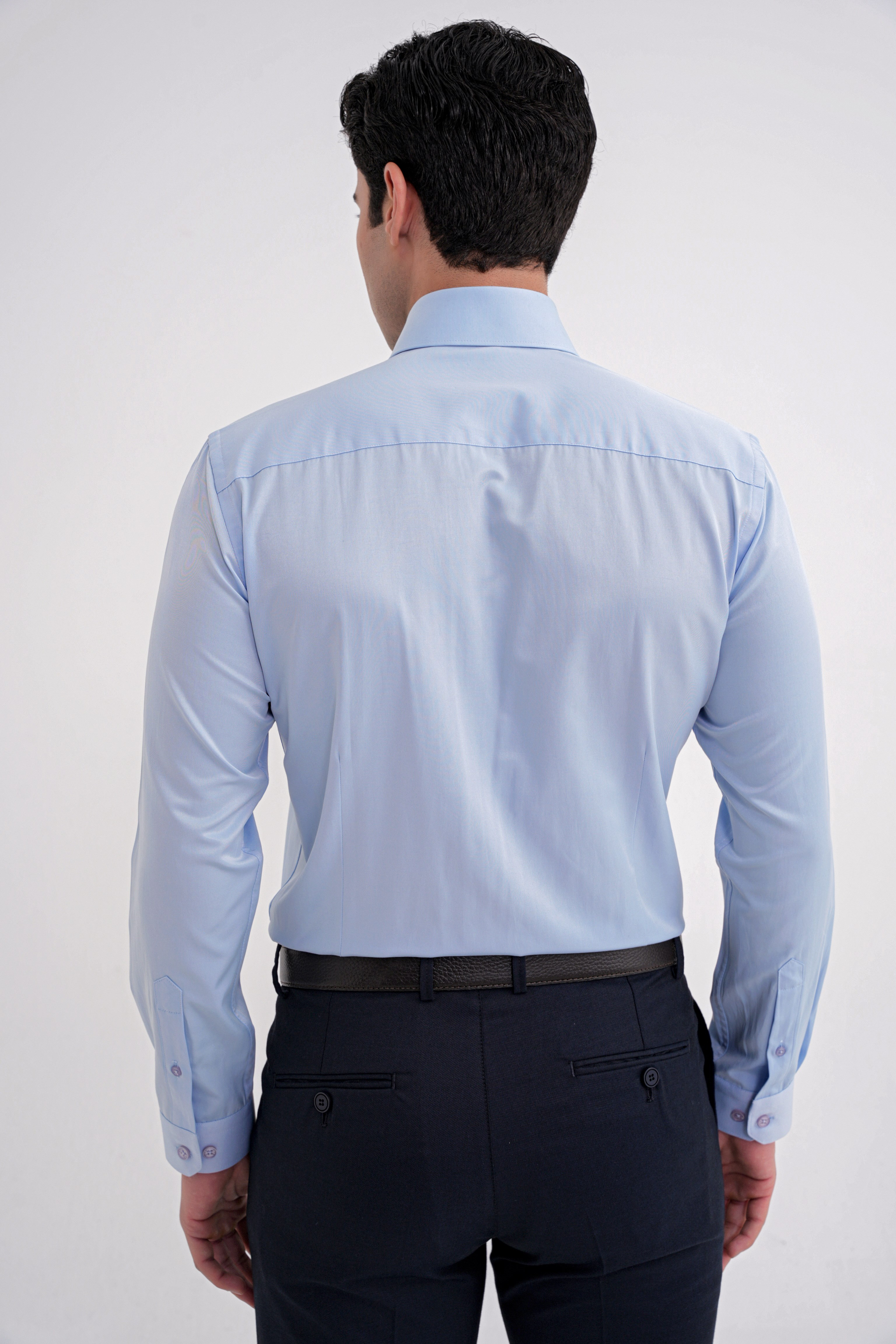 Slim Fit Çift Düğmeli Yüksek Yaka Pamuklu Açık Mavi Gömlek GK 742