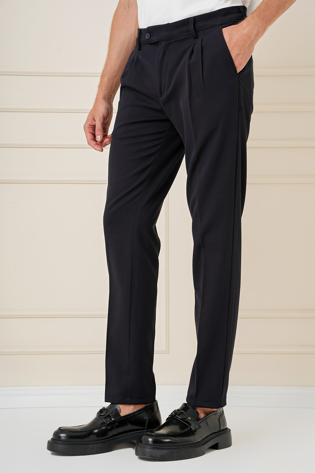 Slim Fit Çift Pileli Yan Cep Esnek Pamuk Siyah Pantolon P 1164