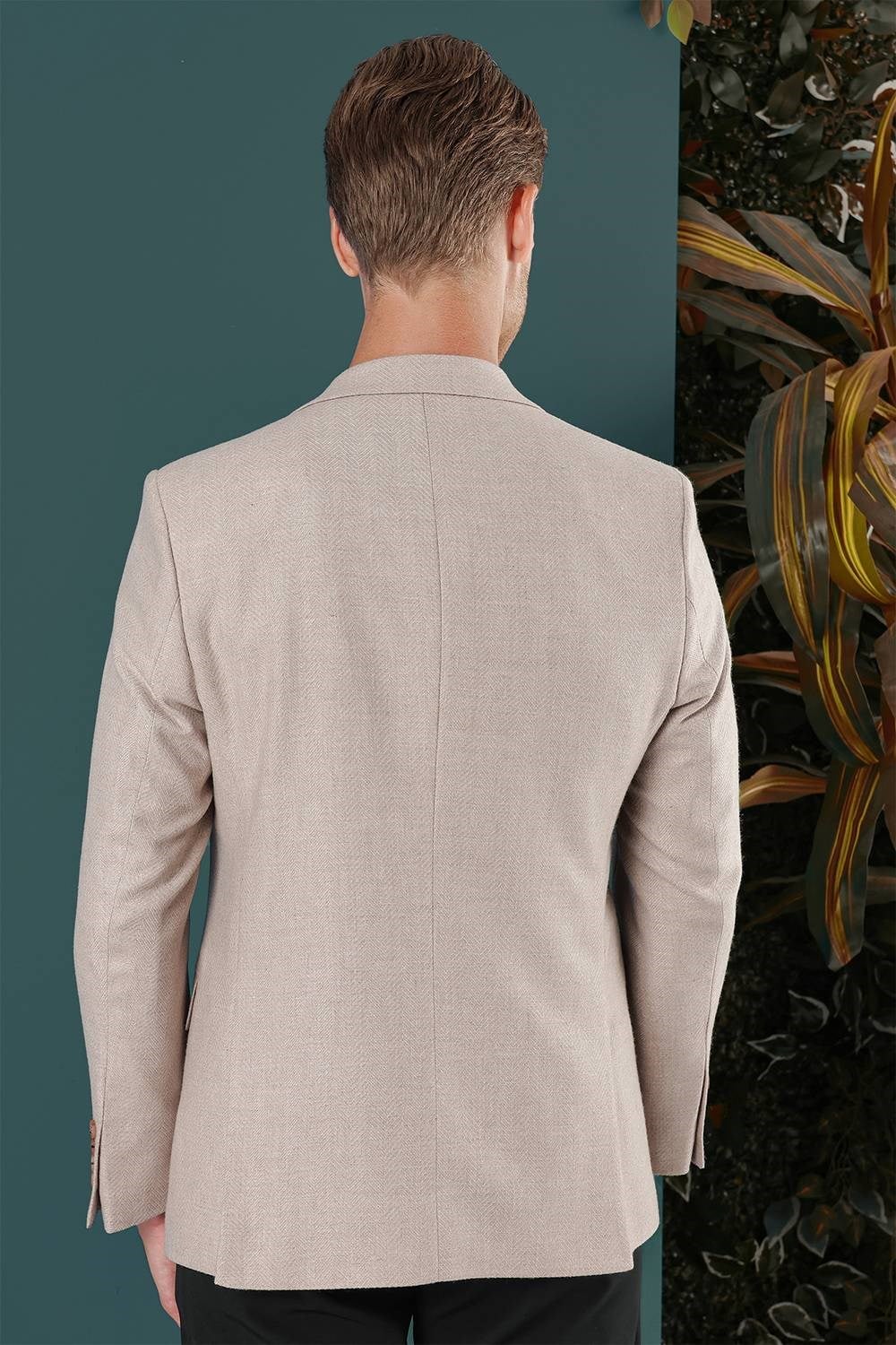 Slim Fit Çift Yırtmaç %100 Yün Balıksırtı Dokuma Bej Ceket C 656
