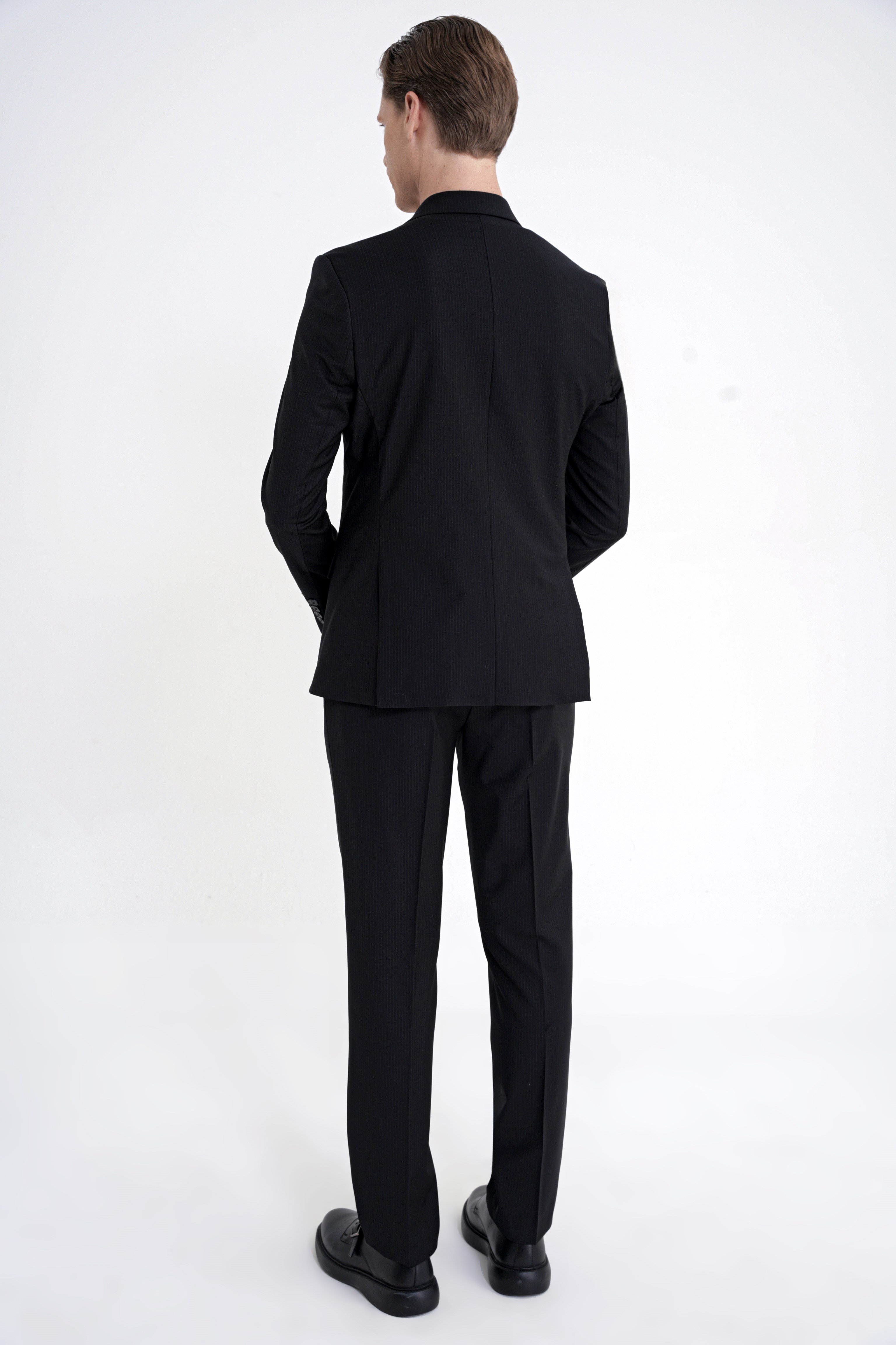 Slim Fit Çift Yırtmaç %95 Pamuk Sık Çizgili Siyah Kruvaze Takım Elbise TK 944