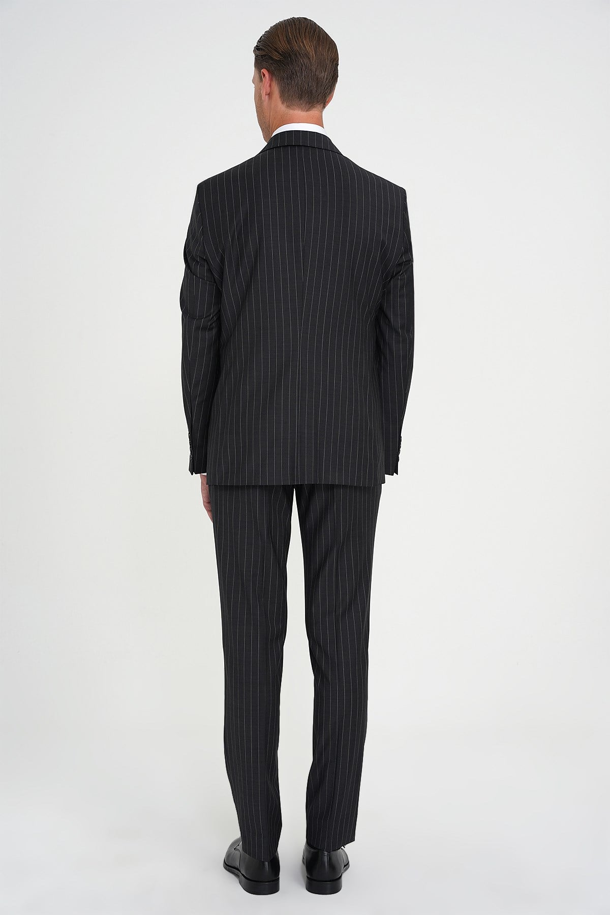 Slim Fit Çift Yırtmaç Çizgili Kruvaze Klasik Antrasit Takım Elbise Tk 925