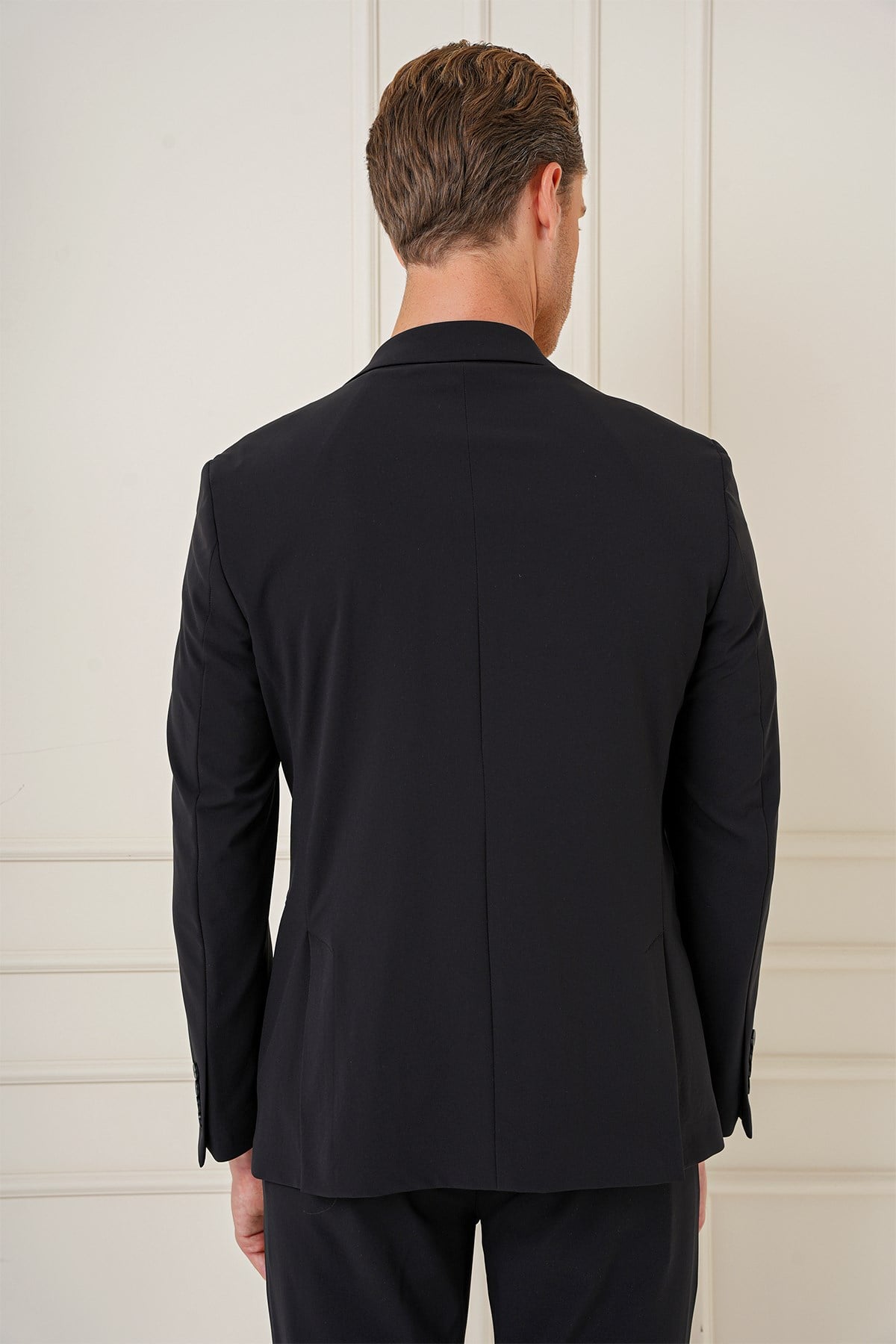 Slim Fit Çift Yırtmaç Çok Esnek Pamuklu Düz Siyah Ceket C 680