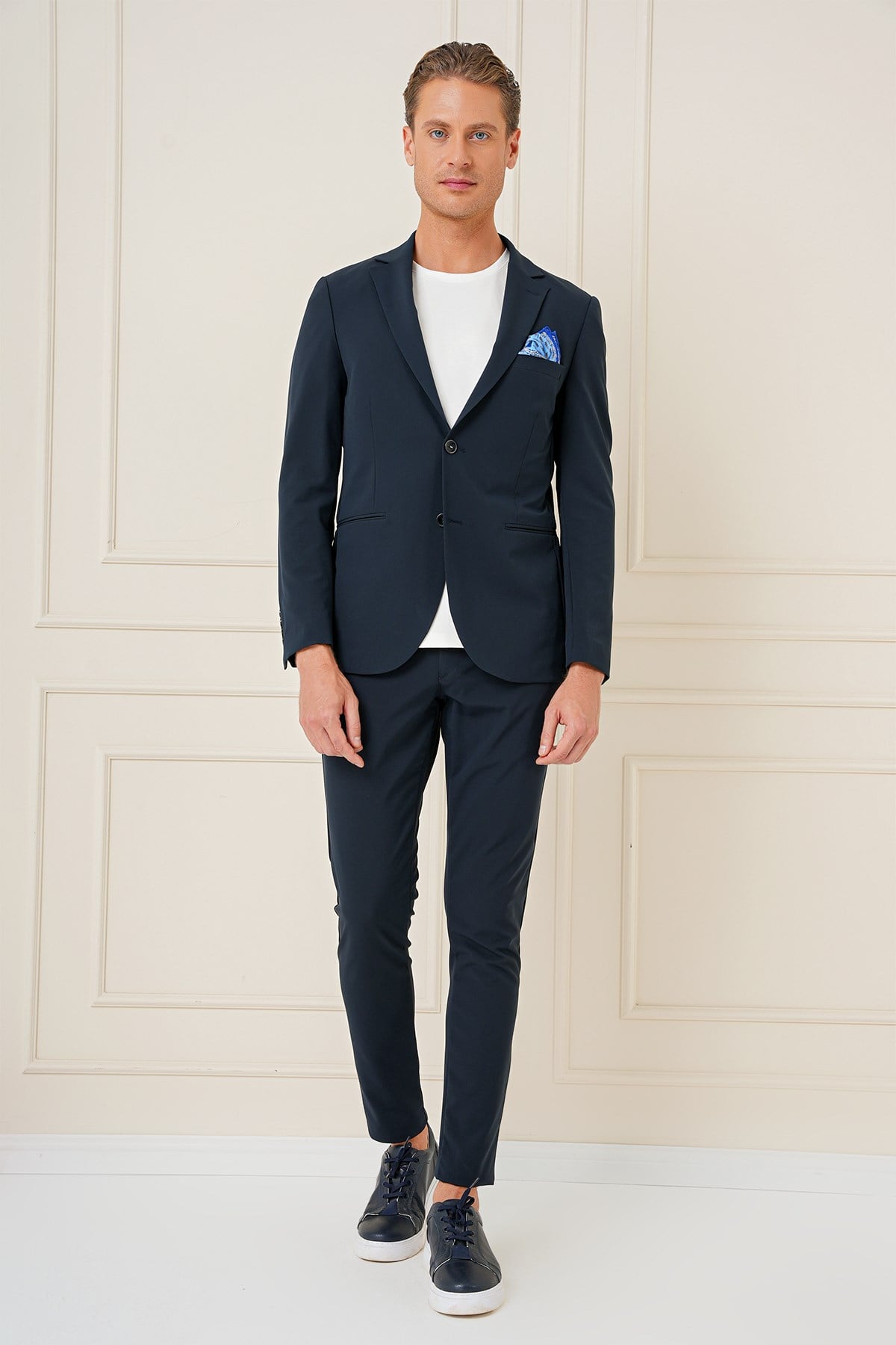 Slim Fit Çift Yırtmaç Çok Esnek Pamuklu Düz Lacivert Ceket C 680