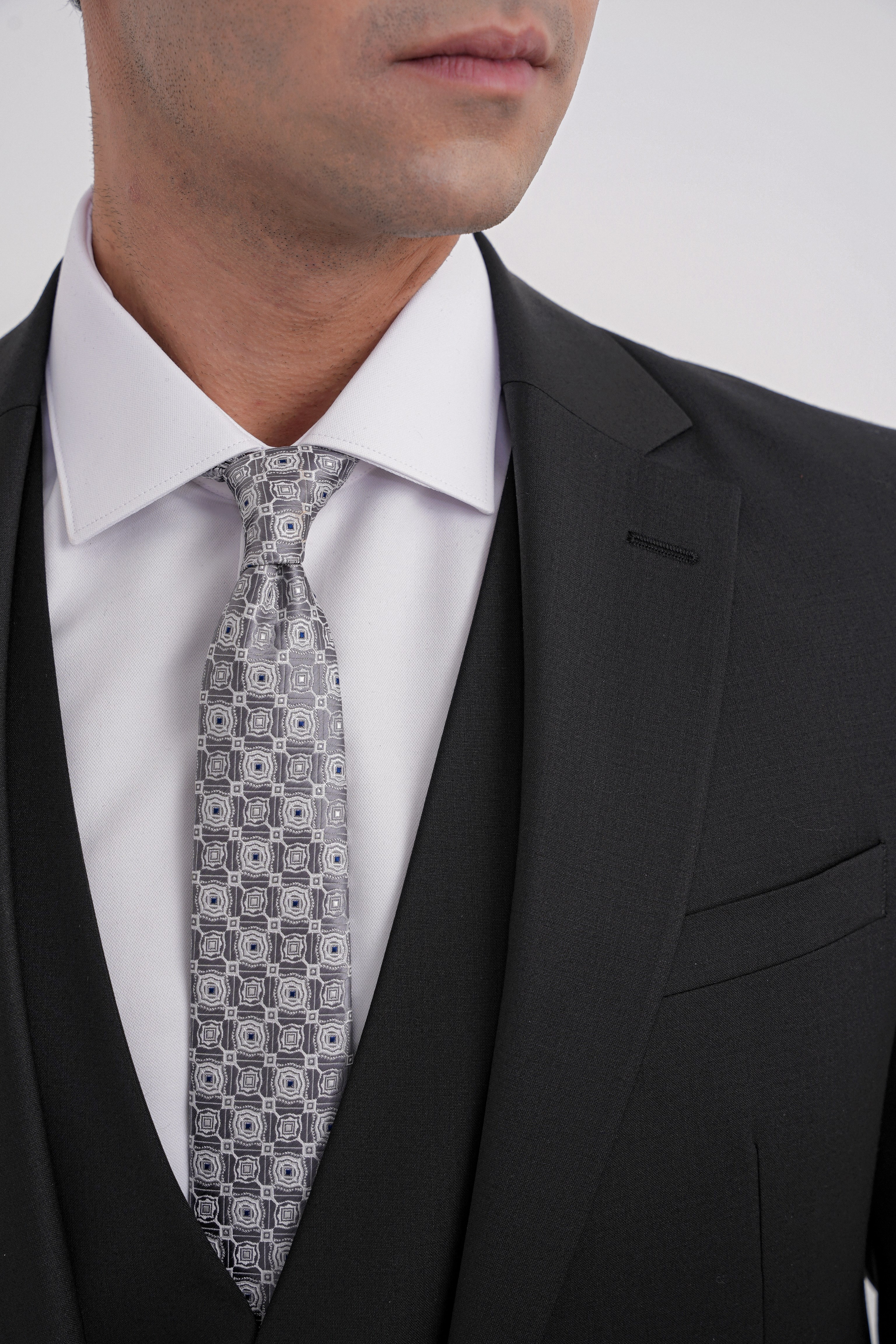 Slim Fit Çift Yırtmaç Dokulu %97 Yün Esnek Siyah Yelekli Klasik Takım Elbise TK 936