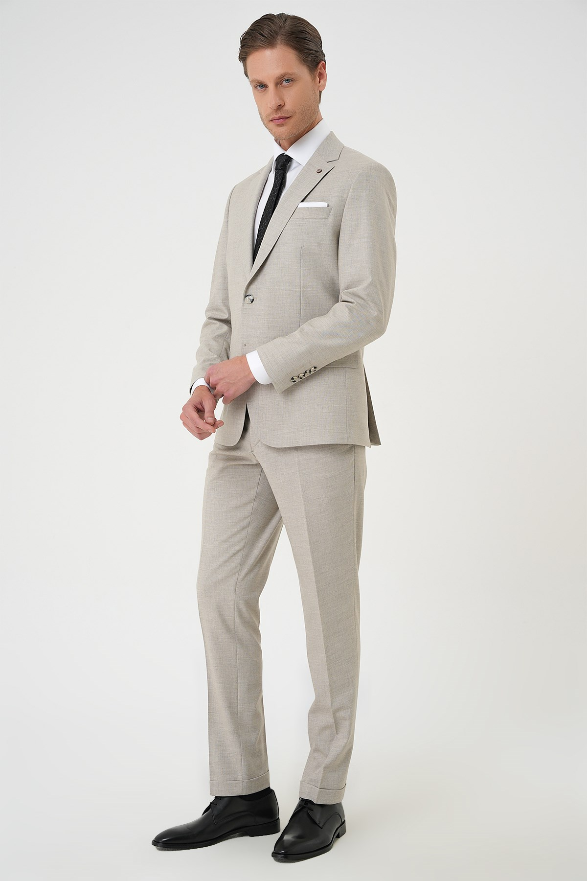 Slim Fit Çift Yırtmaç Dokulu Esnek Klasik Bej Takım Elbise Tk 915