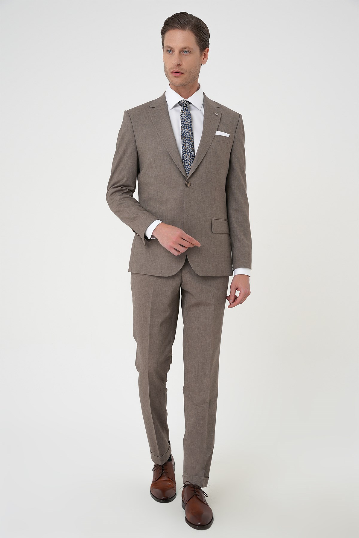 Slim Fit Çift Yırtmaç Dokulu Esnek Klasik Vizon Takım Elbise Tk 915