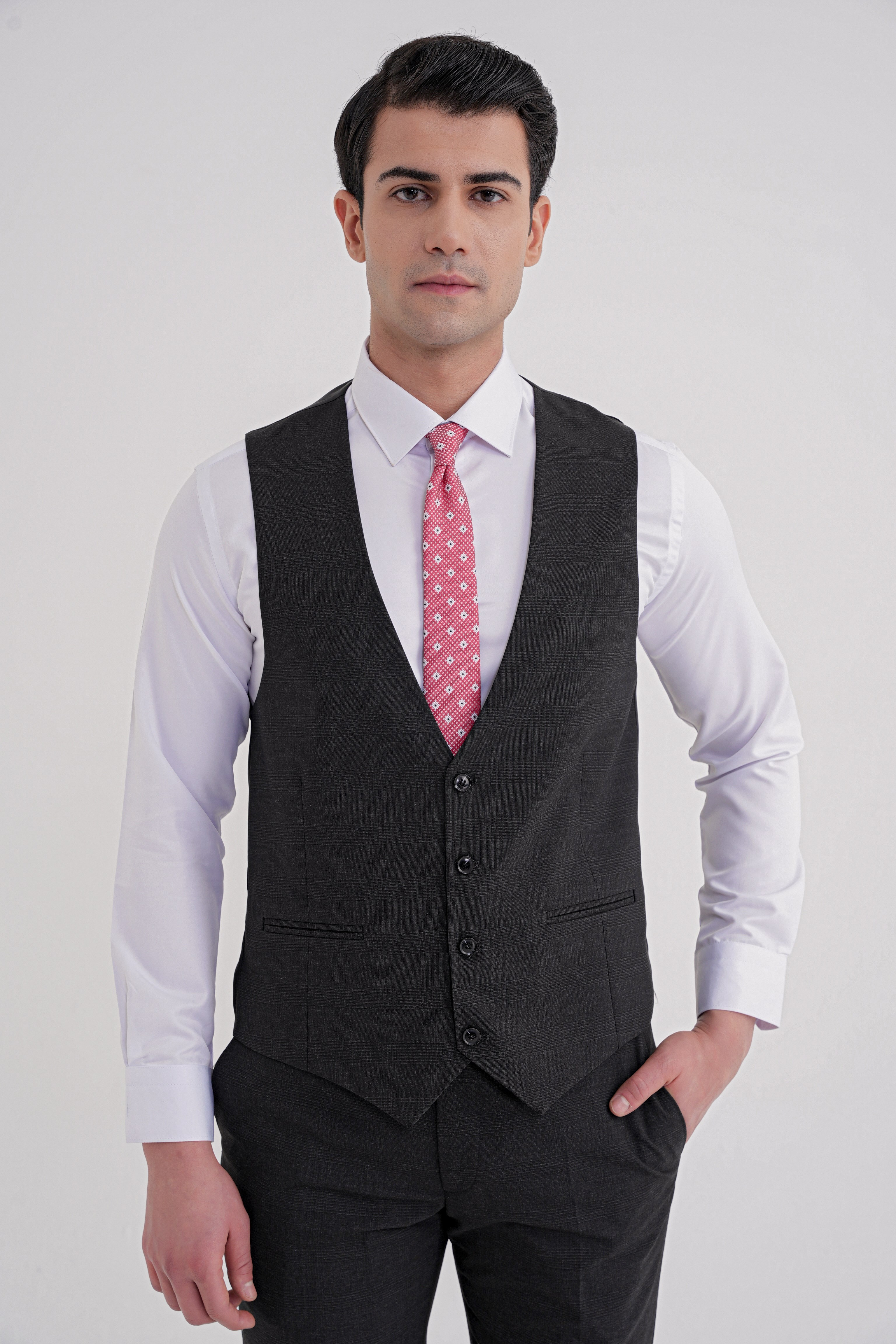 Slim Fit Çift Yırtmaç Ekoseli Esnek Yünlü Yelekli Klasik Siyah Takım Elbise TK 934