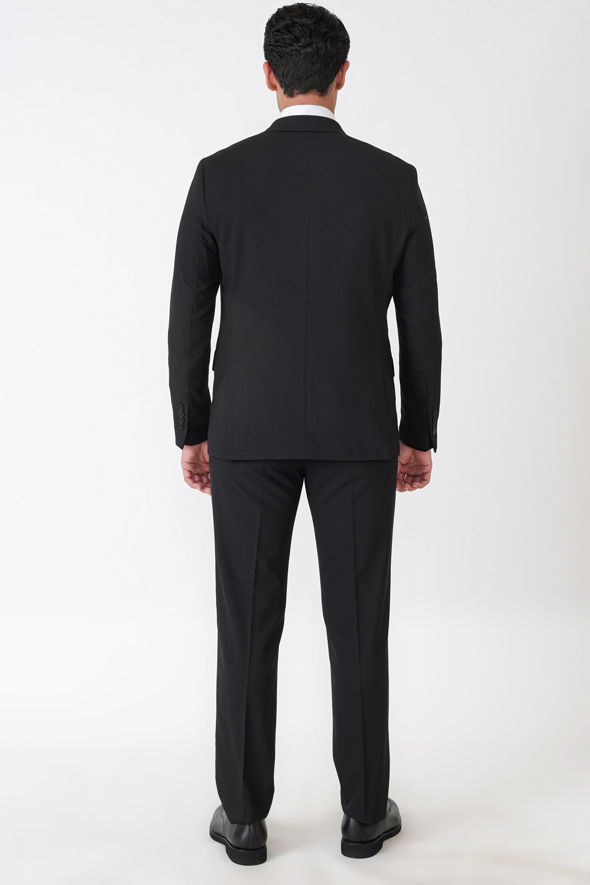 Slim Fit Çift Yırtmaç Esnek Yünlü Düz Siyah Takım Elbise Tk 948