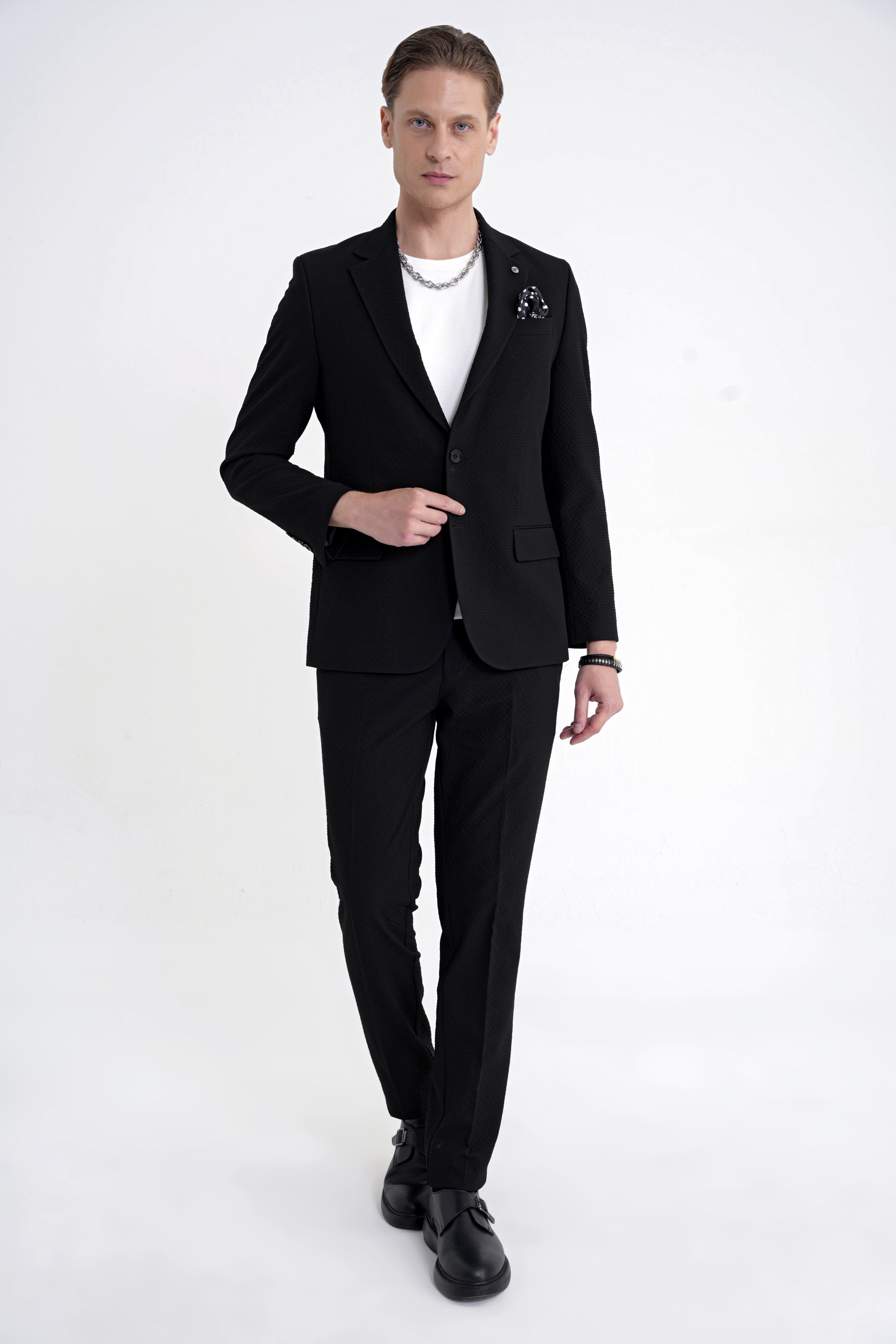Slim Fit Çift Yırtmaç Gofre Kumaş Esnek Siyah Spor Takım Elbise TK 940