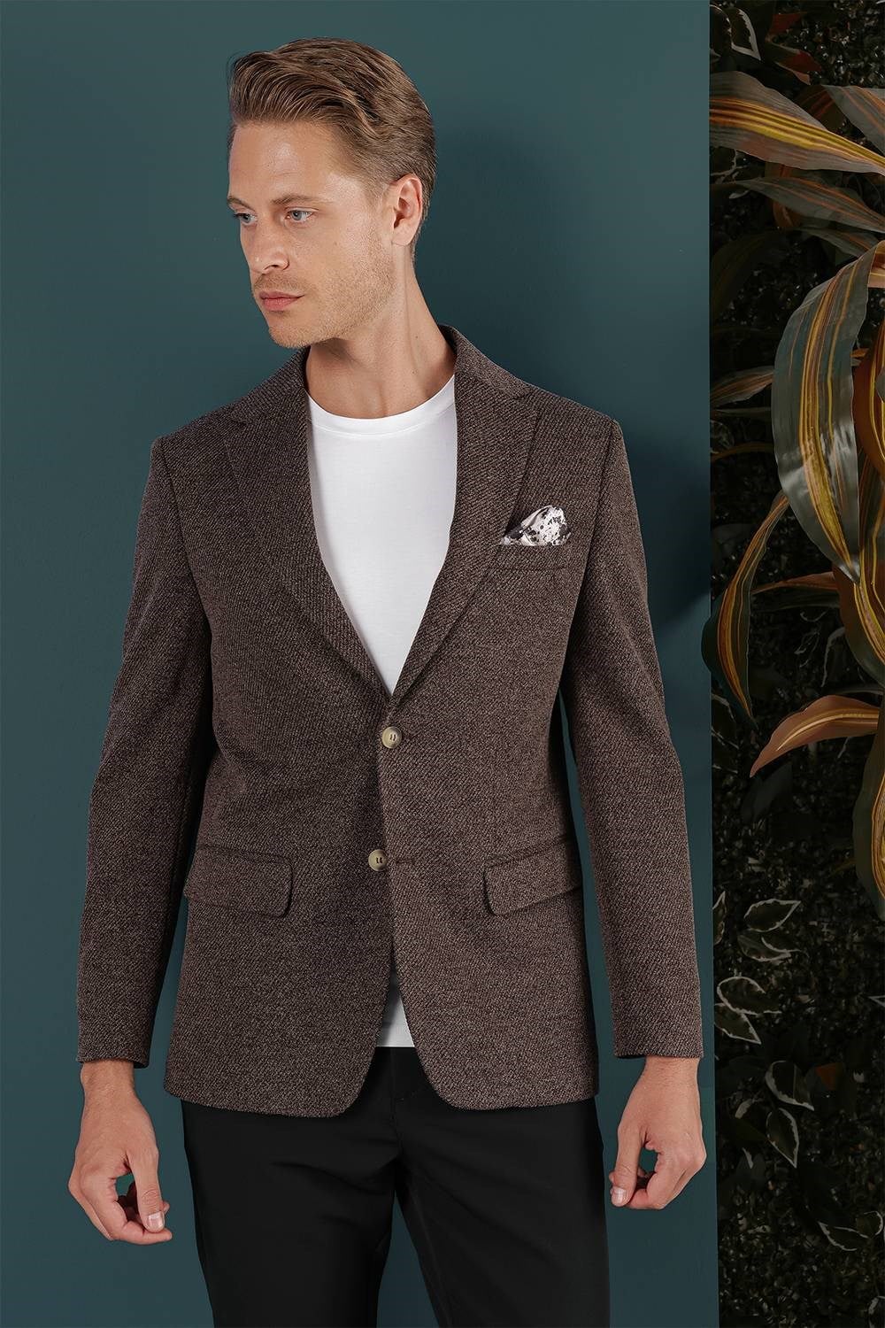Slim Fit Çift Yırtmaç Kırçıllı Dokuma Esnek Yünlü Kahverengi Ceket C 653