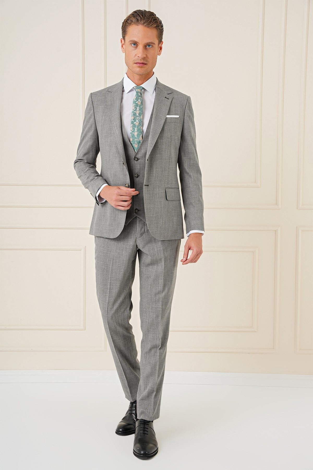 Slim Fit Çift Yırtmaç Kırçıllı Dokuma Haki Yelekli Takım Elbise TK 902