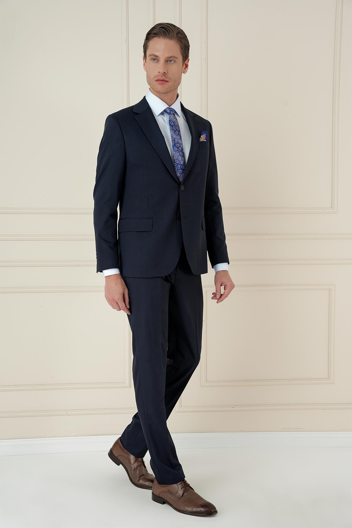 Slim Fit Çift Yırtmaç Mono Yaka Klasik Lacivert Takım Elbise Tk 912