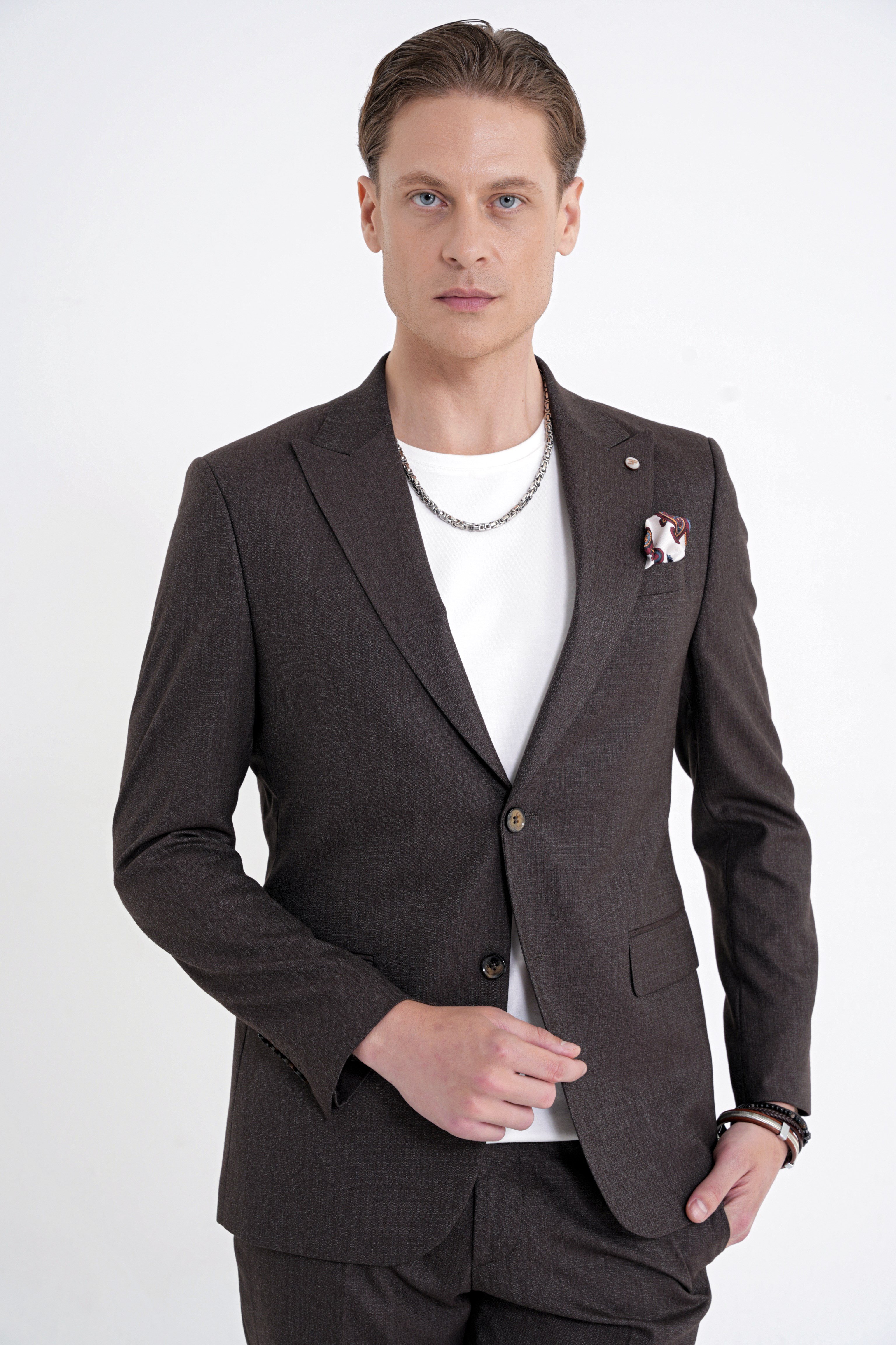Slim Fit Çift Yırtmaç Sivri Yaka Esnek Kahverengi  Klasik Takım Elbise TK 939