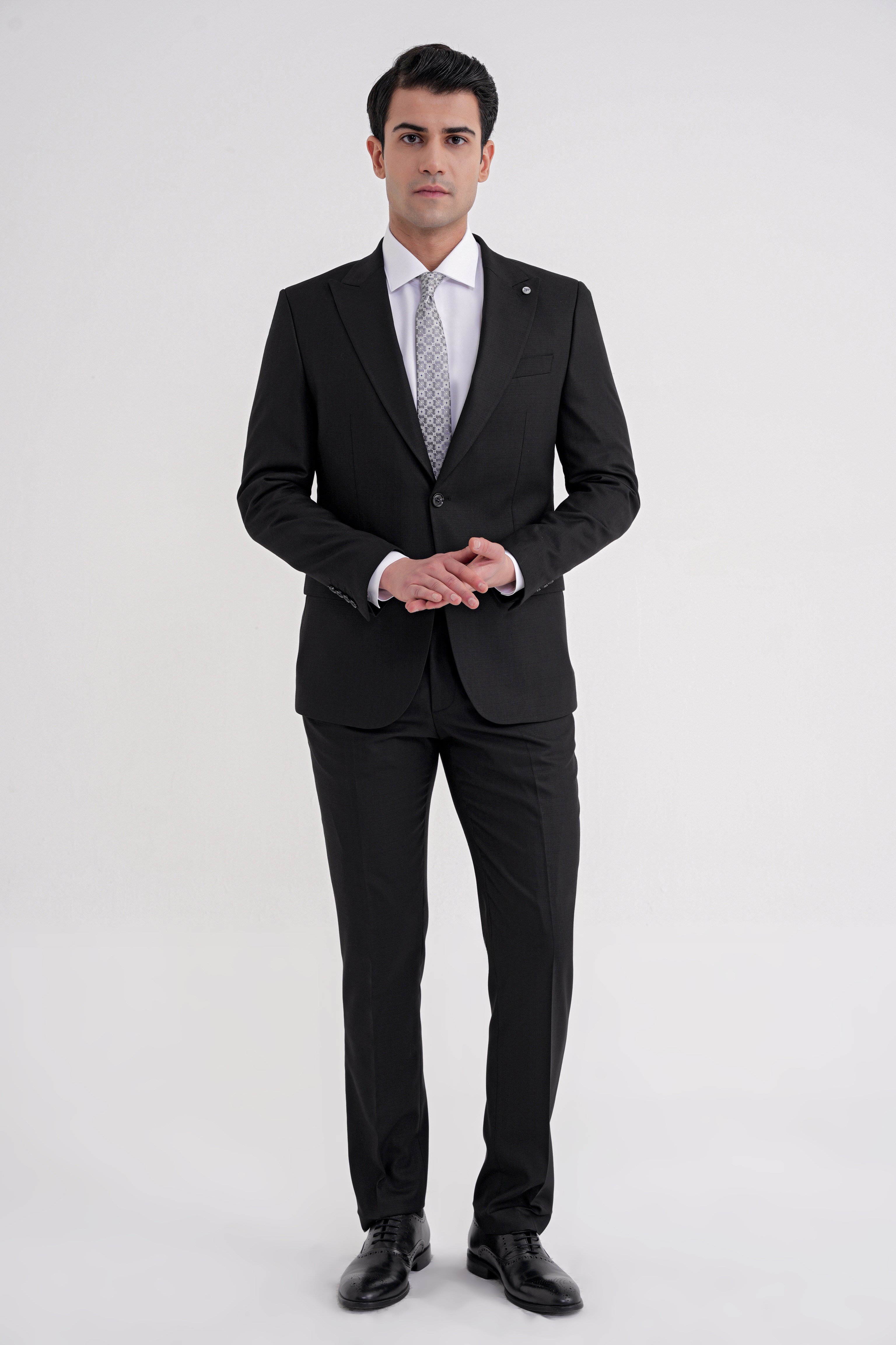 Slim Fit Çift Yırtmaç Sivri Yaka Esnek Siyah Klasik Takım Elbise TK 939