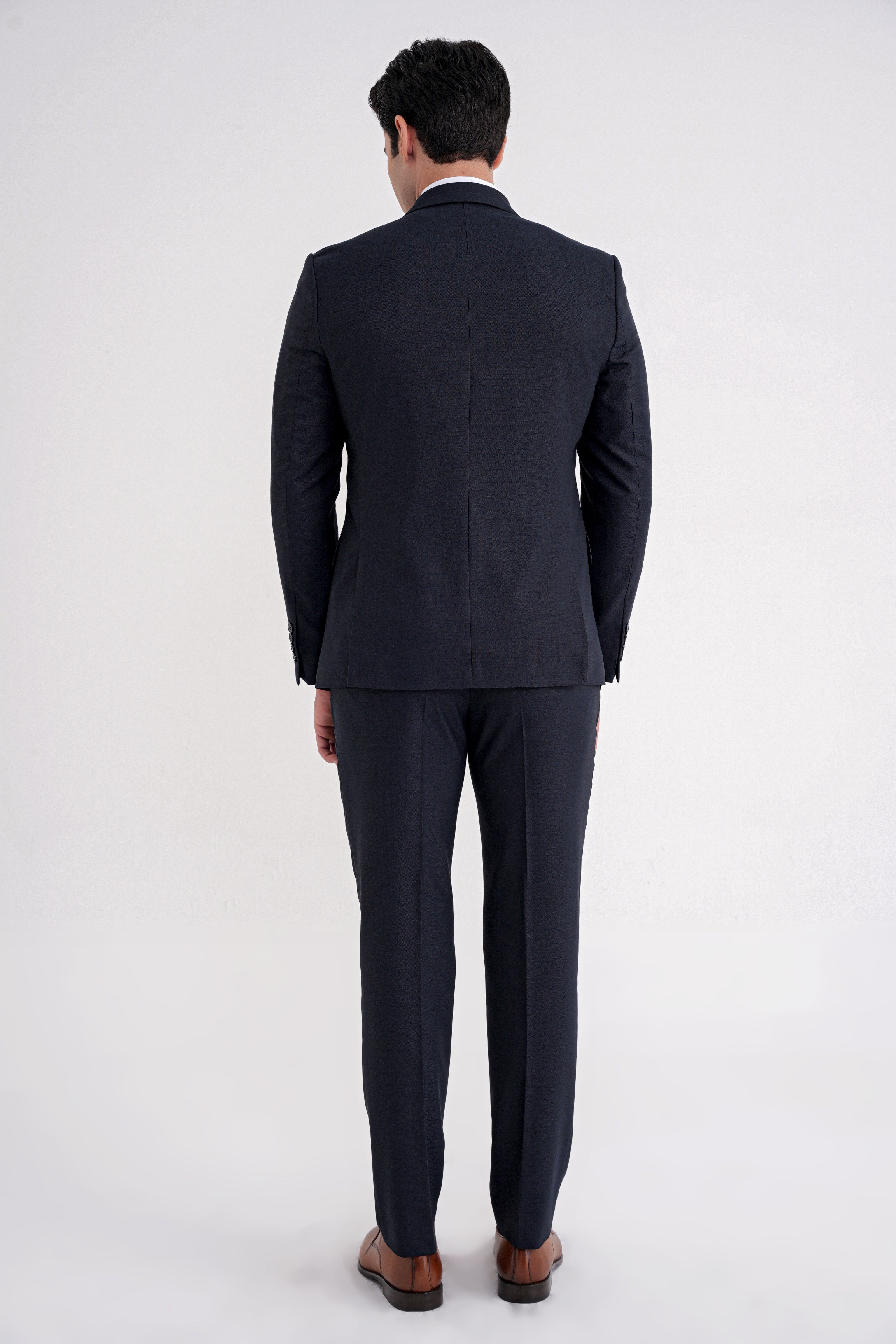 Slim Fit Çift Yırtmaç Sivri Yaka Esnek Lacivert Klasik Takım Elbise TK 939