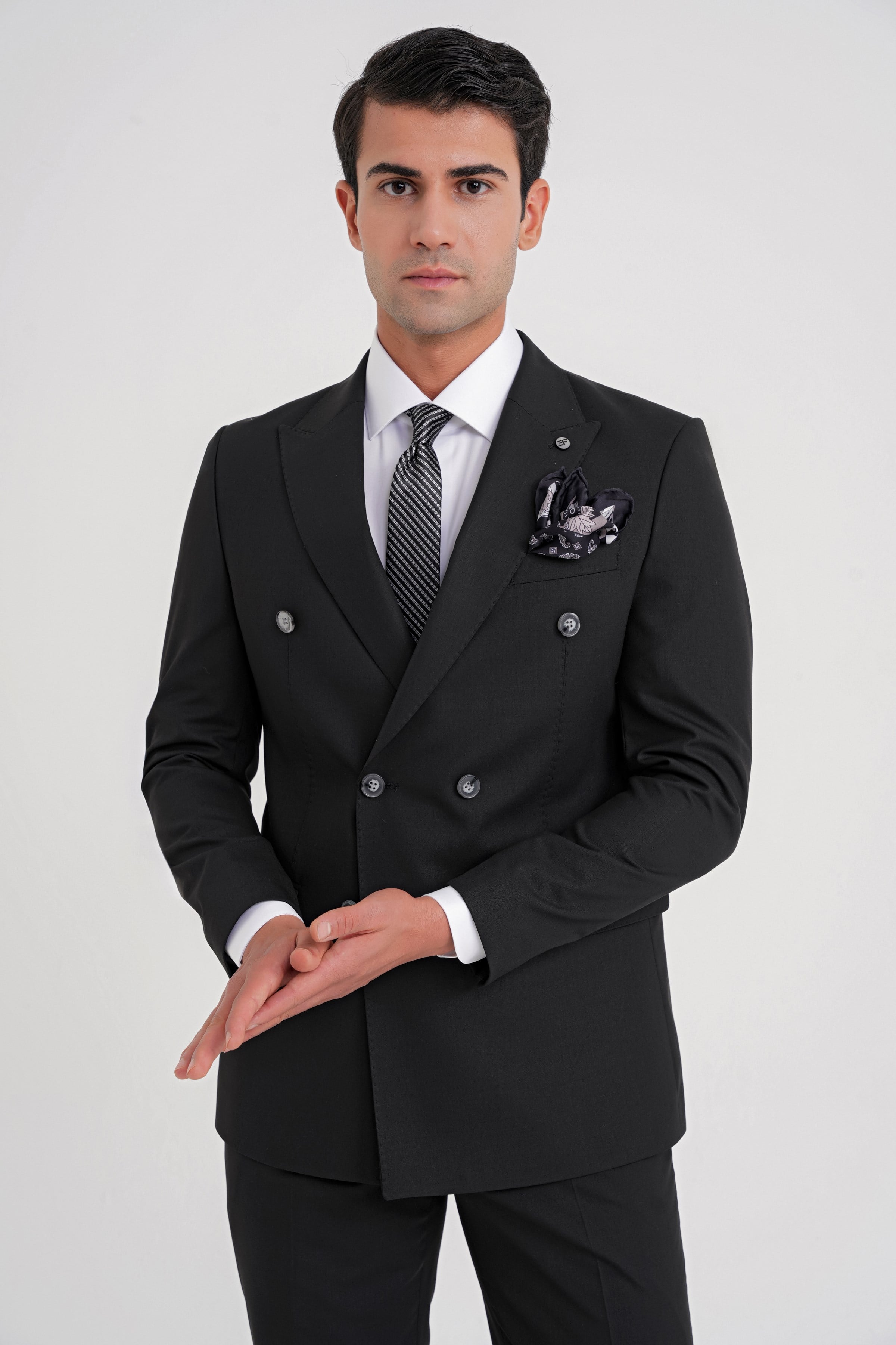 Slim Fit Çift Yırtmaç Yünlü Esnek Düz Siyah Kruvaze Takım Elbise TK 920