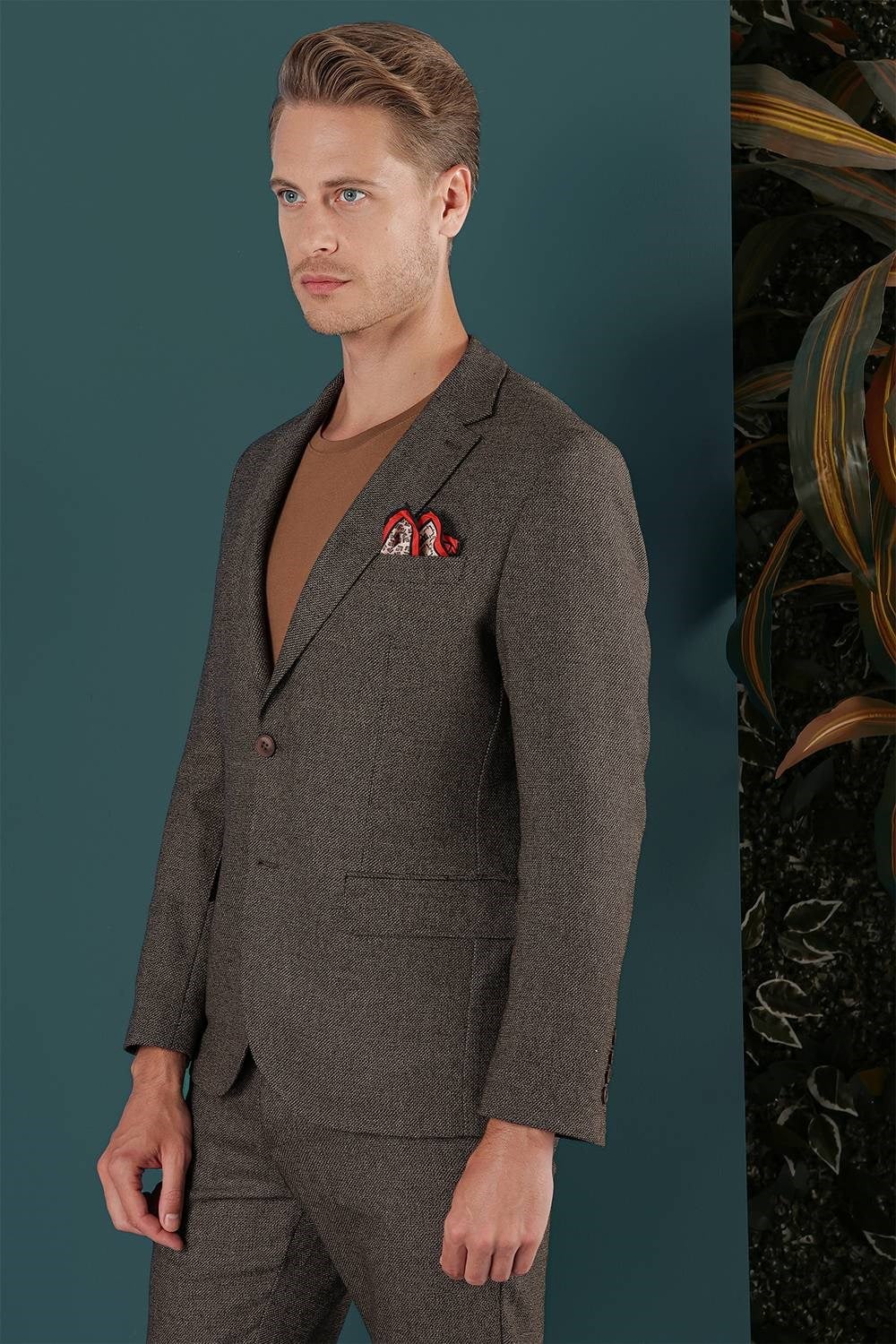 Slim Fit Çift Yırtmaç Yünlü Kırçıllı Dokuma Kahverengi Ceket C 658