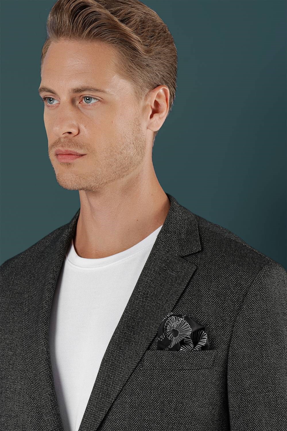 Slim Fit Çift Yırtmaç Yünlü Kırçıllı Dokuma Siyah Ceket C 658