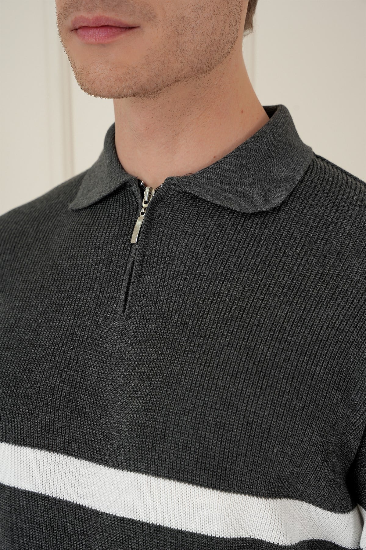 Slim Fit Çizgili Fermuarlı Polo Yaka Antrasit Triko Kazak TR 877