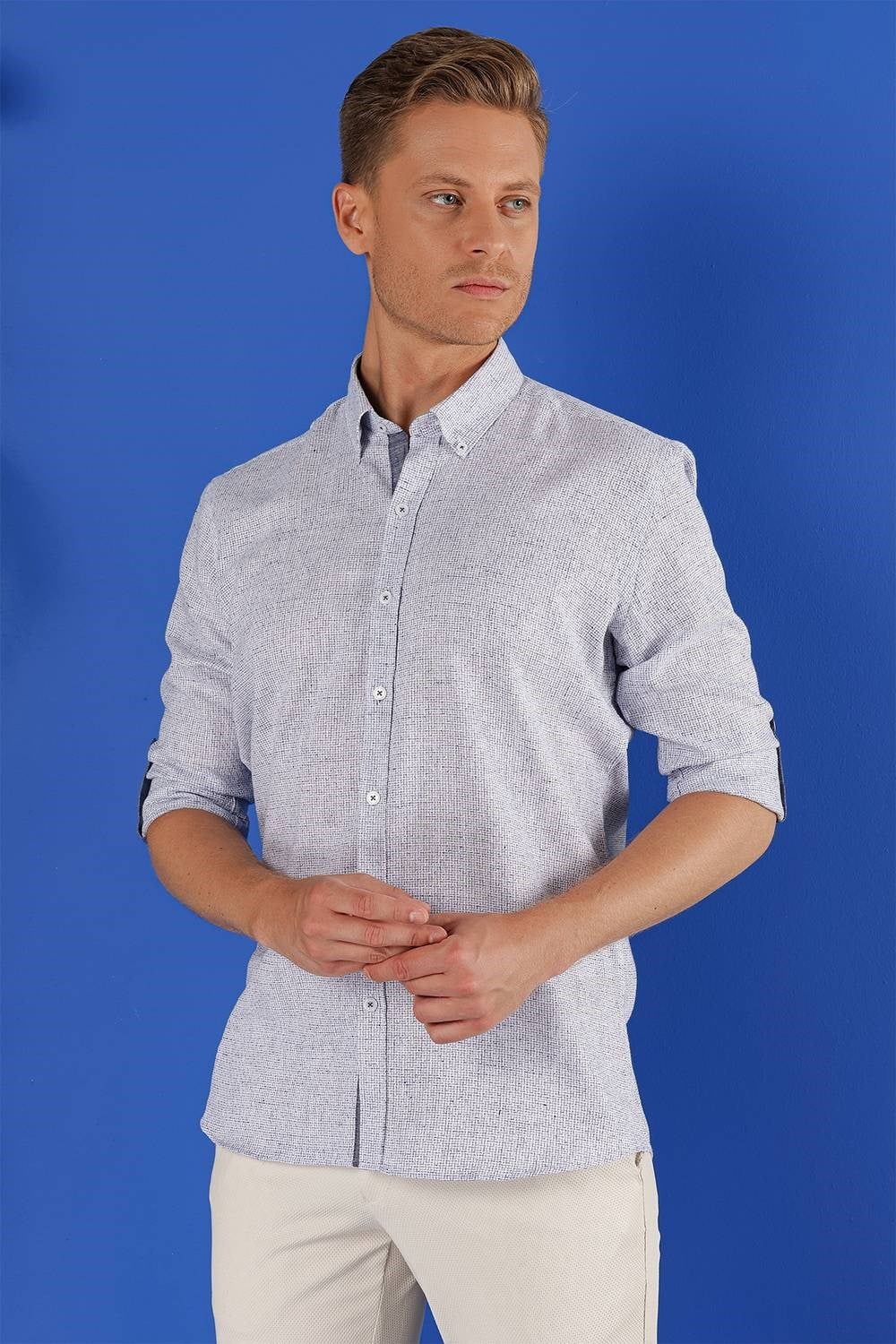 Slim Fit Doku Desenli Yaka Düğmeli %100 Keten Koyu Mavi Gömlek G 1555