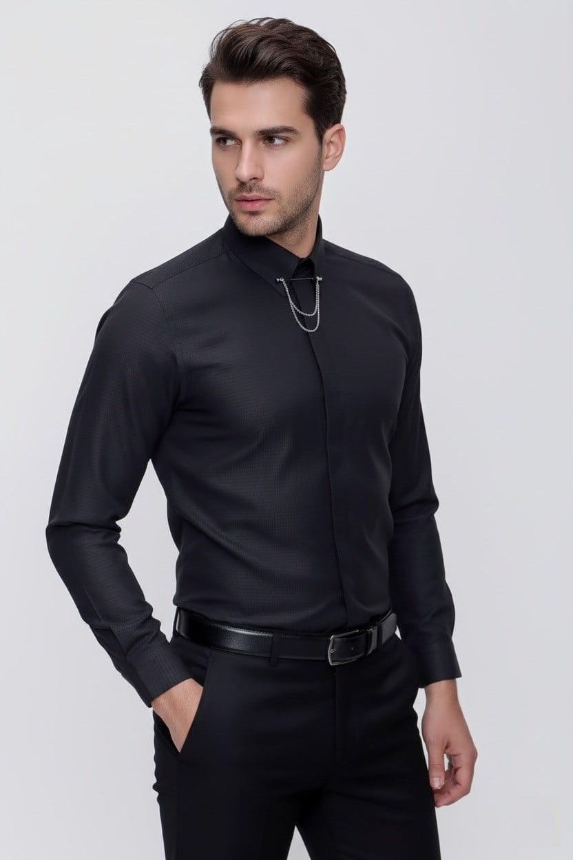 Slim Fit Doku Desenli Yaka Zincirli Siyah Gömlek GK 629