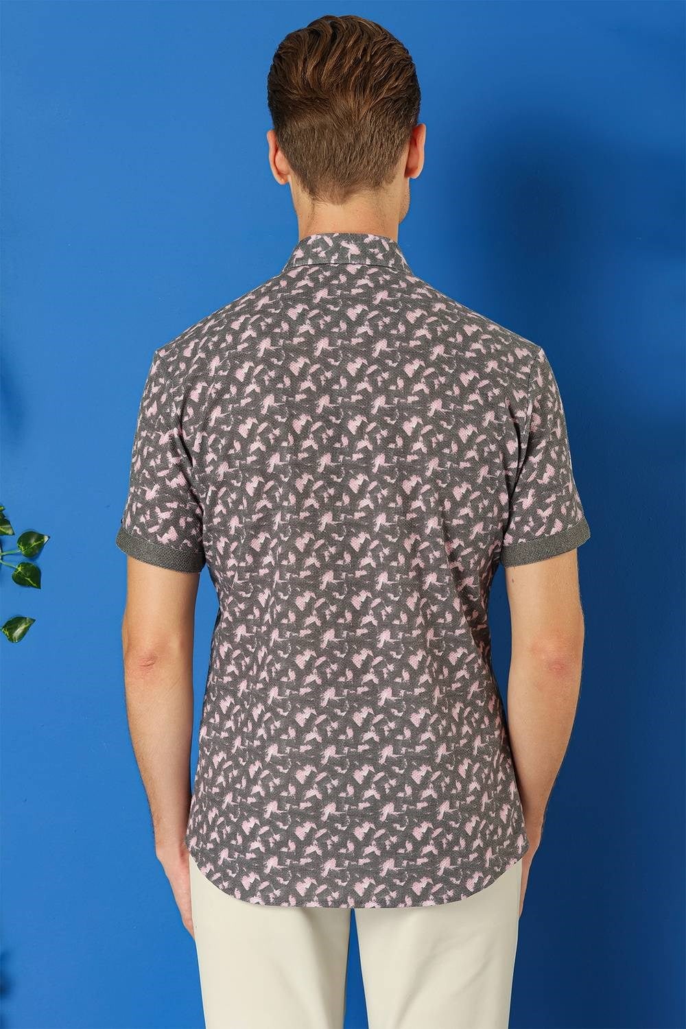 Slim Fit Düğmeli Yaka Desenli Kısa Kollu Pamuk Füme Gömlek G 1504