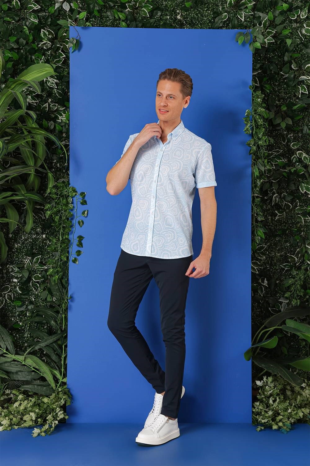 Slim Fit Düğmeli Yaka Desenli Kısa Kollu Pamuk Mavi Gömlek G 1503