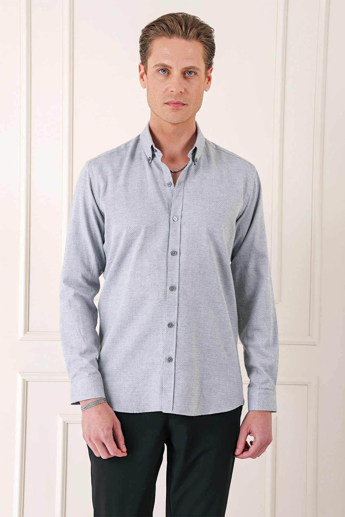 Slim Fit Düğmeli Yaka Dokulu %100 Pamuk Klasik Açık Gri Gömlek Gk 724