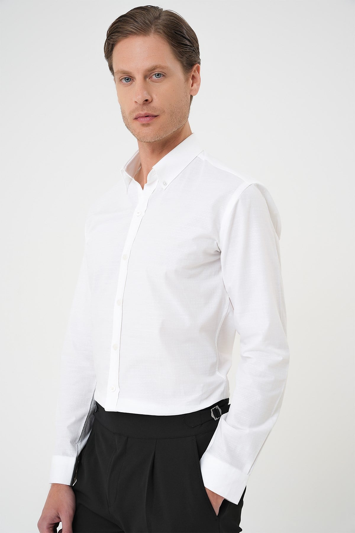 Slim Fit Düğmeli Yaka Dokulu %100 Pamuk Beyaz 2 Gömlek Gk 726