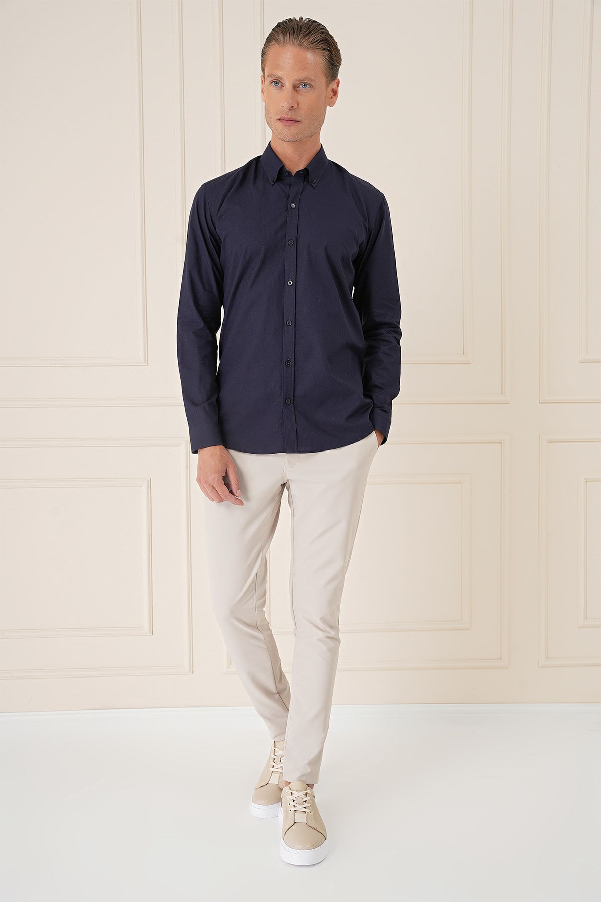 Slim Fit Düğmeli Yaka Dokulu %100 Pamuk Lacivert Gömlek Gk 726
