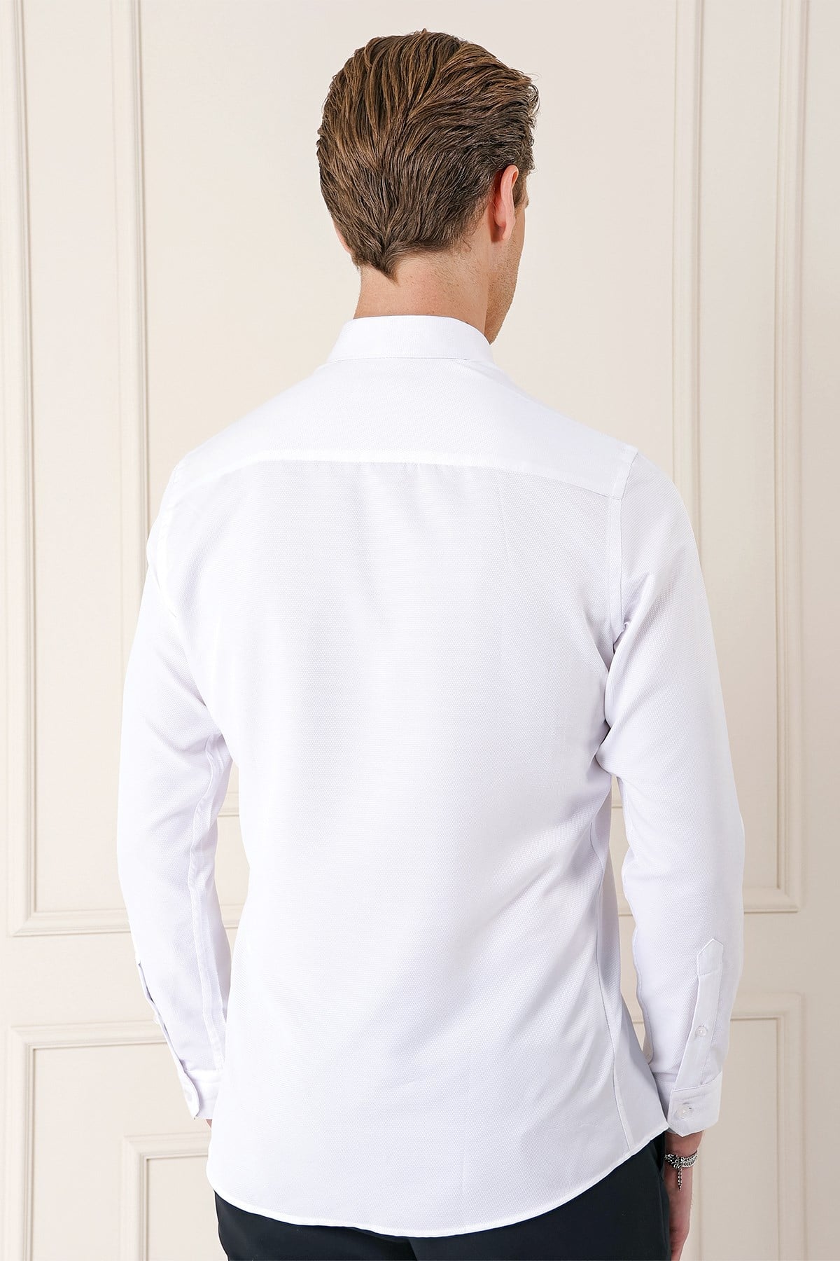 Slim Fit Düğmeli Yaka Dokulu Pamuklu Beyaz Gömlek Gk 717