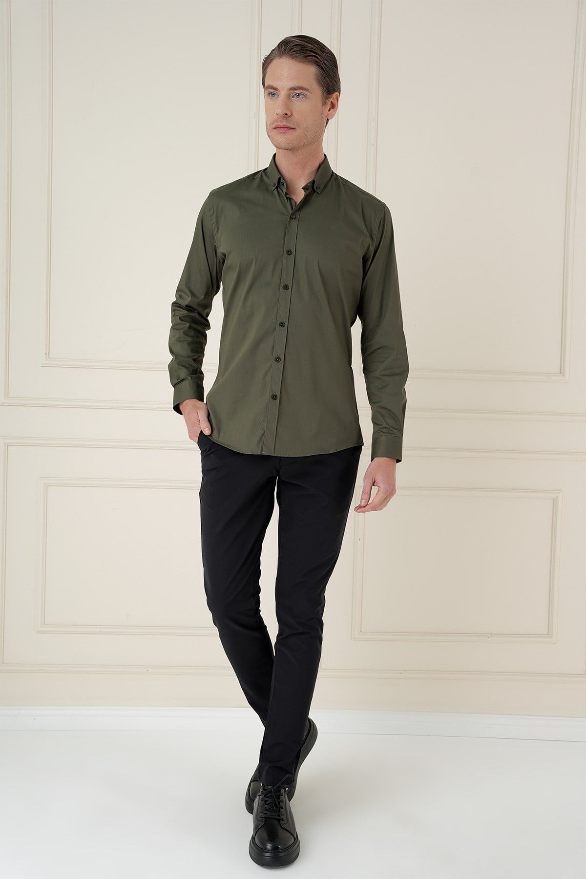 Slim Fit Düğmeli Yaka Esnek Pamuklu Haki Gömlek GK 746