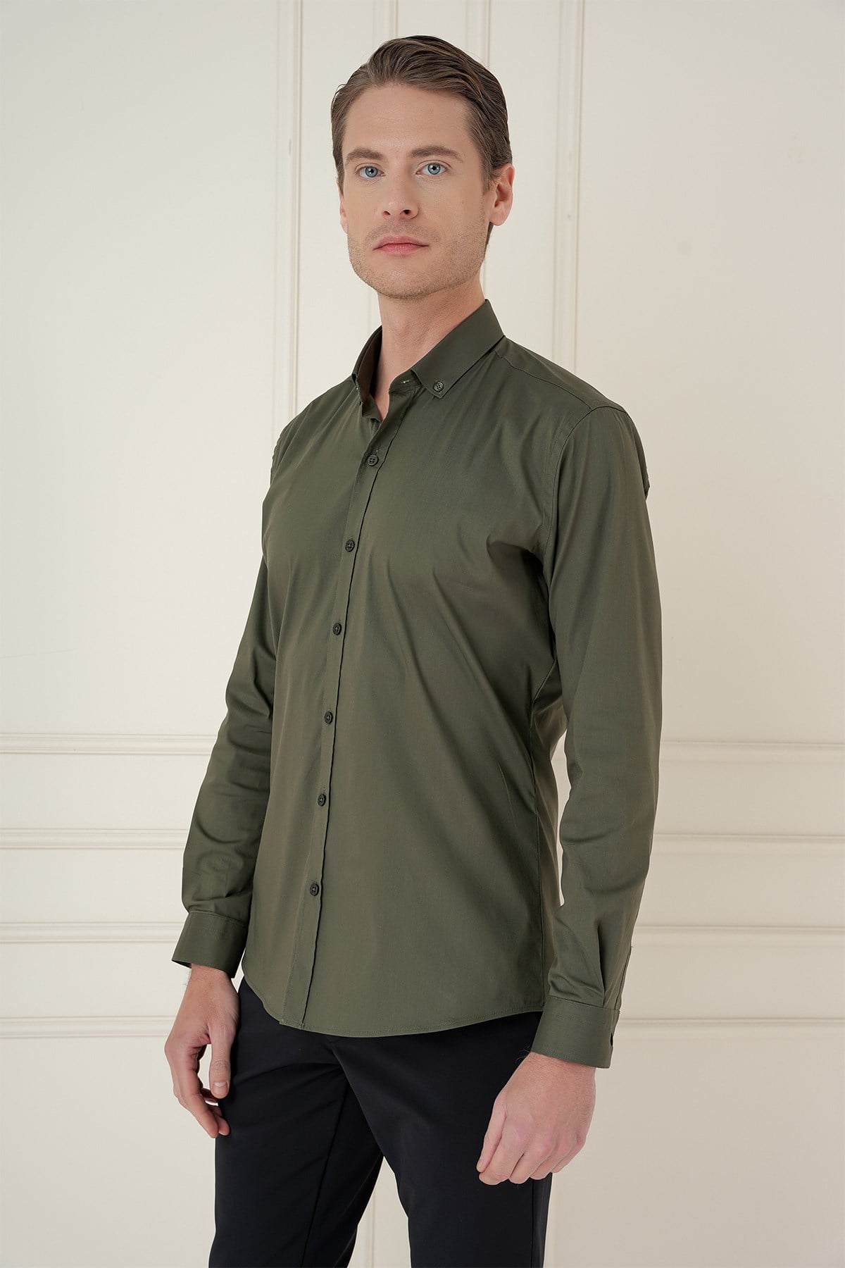 Slim Fit Düğmeli Yaka Esnek Pamuklu Haki Gömlek GK 746